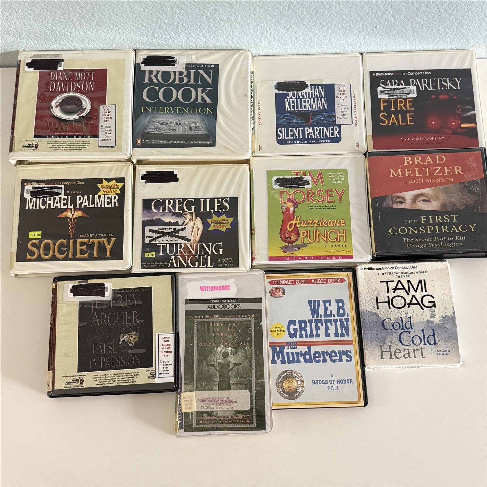 Lot Of 12 Mixed Mystery Thriller Suspense True Crime Audiobooks CD Cassettes