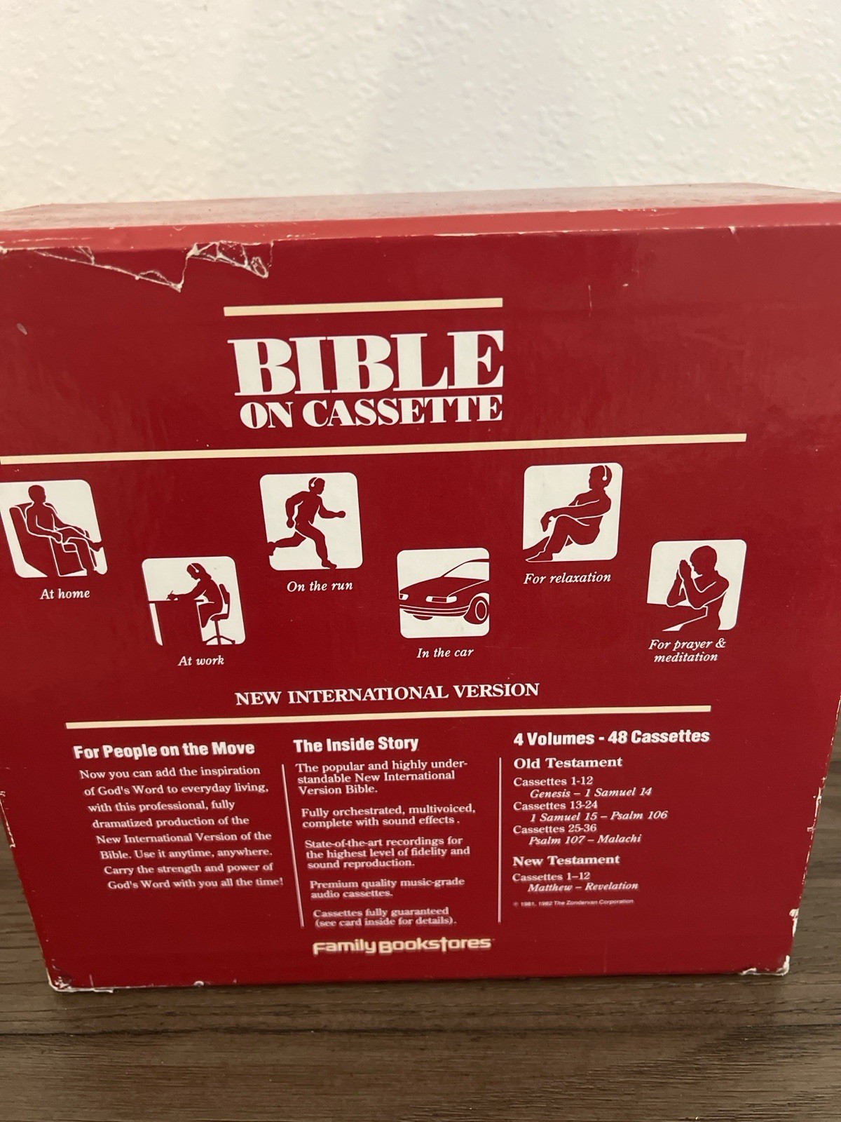 Complete NIV Bible On Cassette 48 Tape Set Dramatized Orchestrated Zondervan