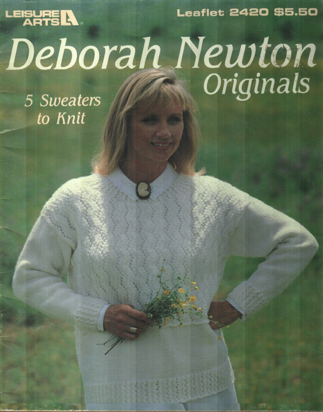 DEBORAH NEWTON ORIGINALS 5 SWEATER DESIGNS LEISURE ARTS KNITTING PATTERN BOOK
