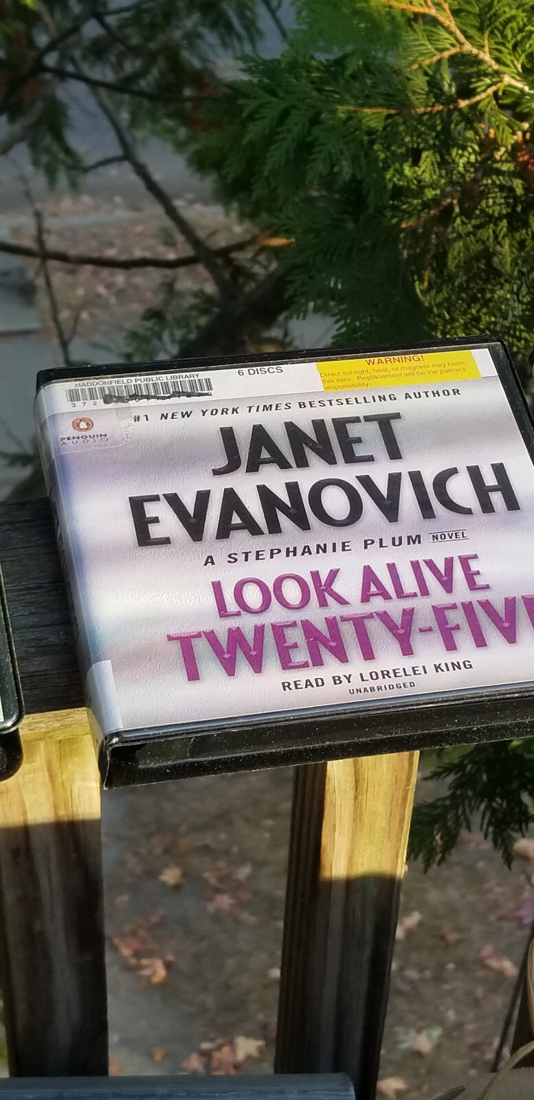 LOT 3 AUDIO CD SETS RANDOM HOUSE JANET EVANOVICH THE HEIST LOOK ALIVE TOP SECRET