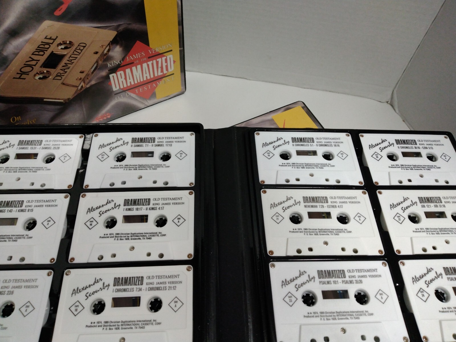 PREOWNED**Alexander Scourby** Dramatized KJV Old & New Testament**48 Cassettes**