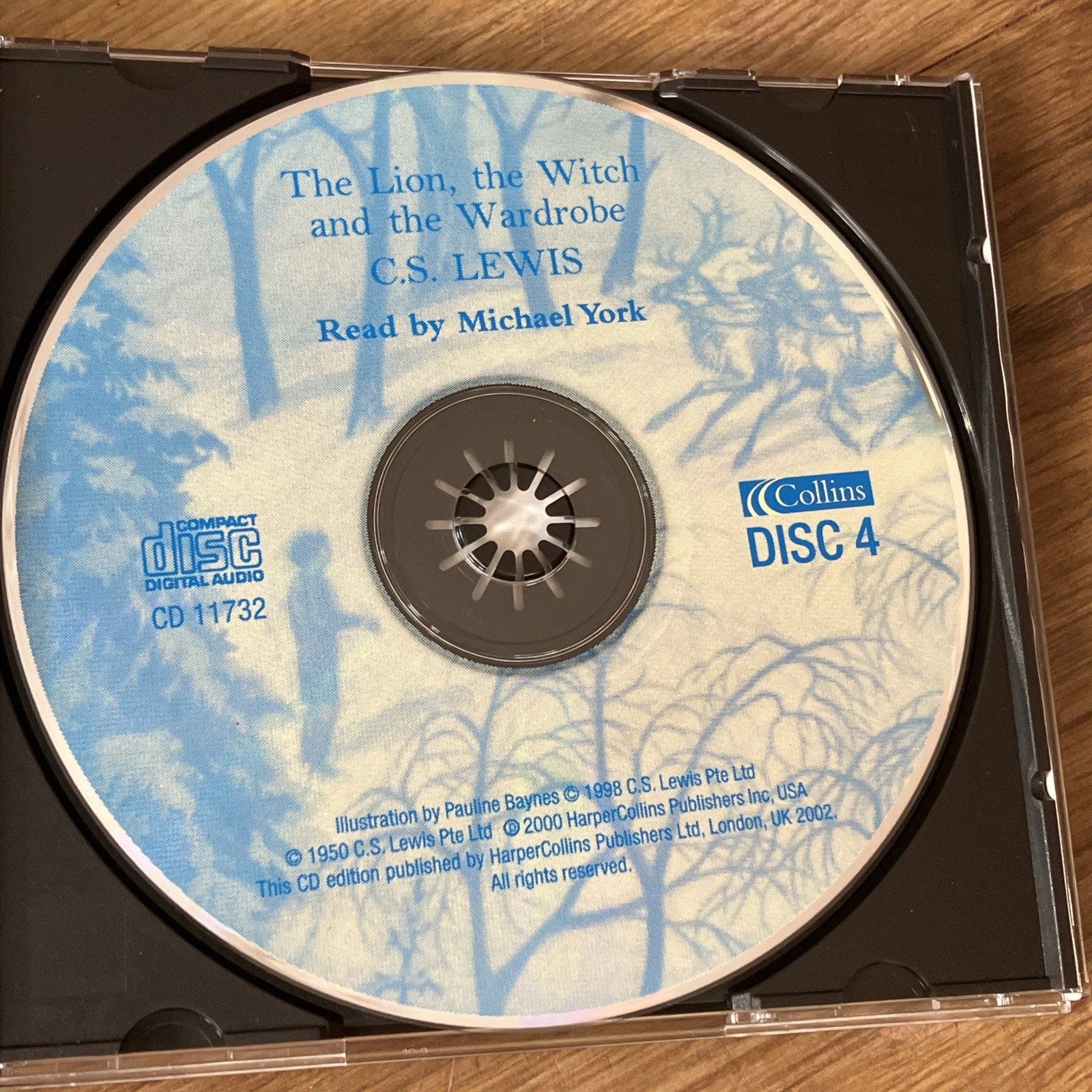 C.S. Lewis The Lion, the Witch & the Wardrobe Read by Michael York 4CD 2000
