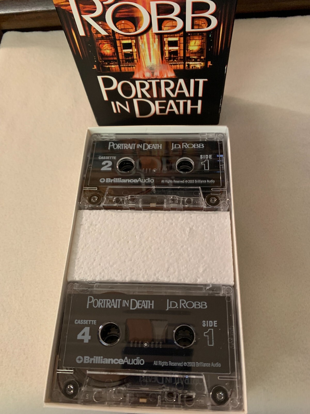 Nora Roberts writing as J.D. Robb «Portrait In Death» Audiobook on 4 Cassettes