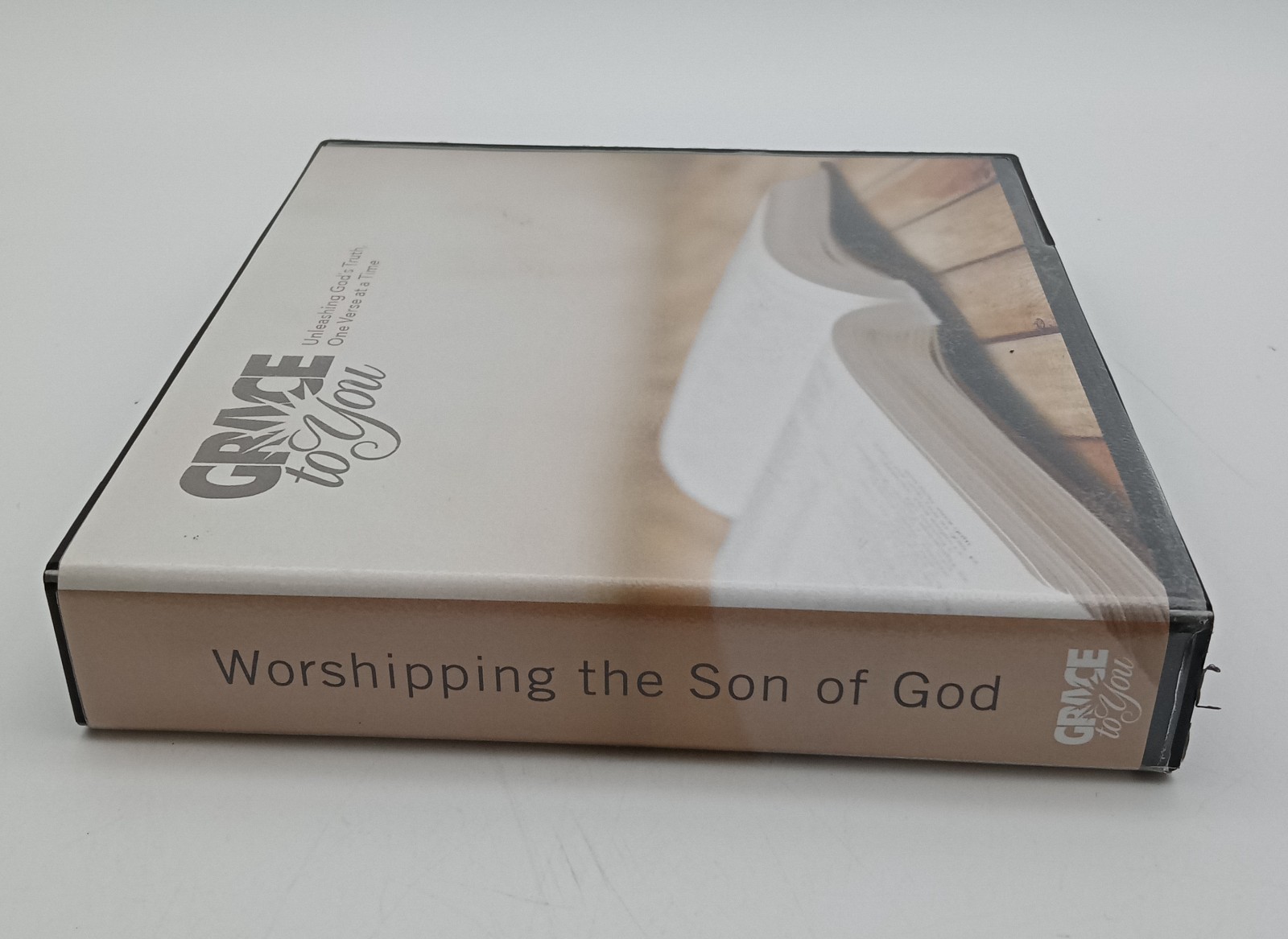 John MacArthur Grace to You ~Worshipping the Son of God ~ Audio 12 CDS 1982
