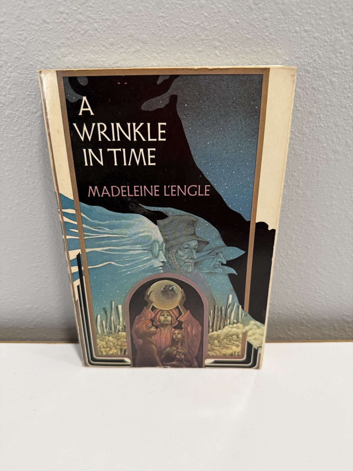 A Wrinkle In Time by Madeleine L’Engle 1962 Farrar, Straus & Giroux 1st Ed PB