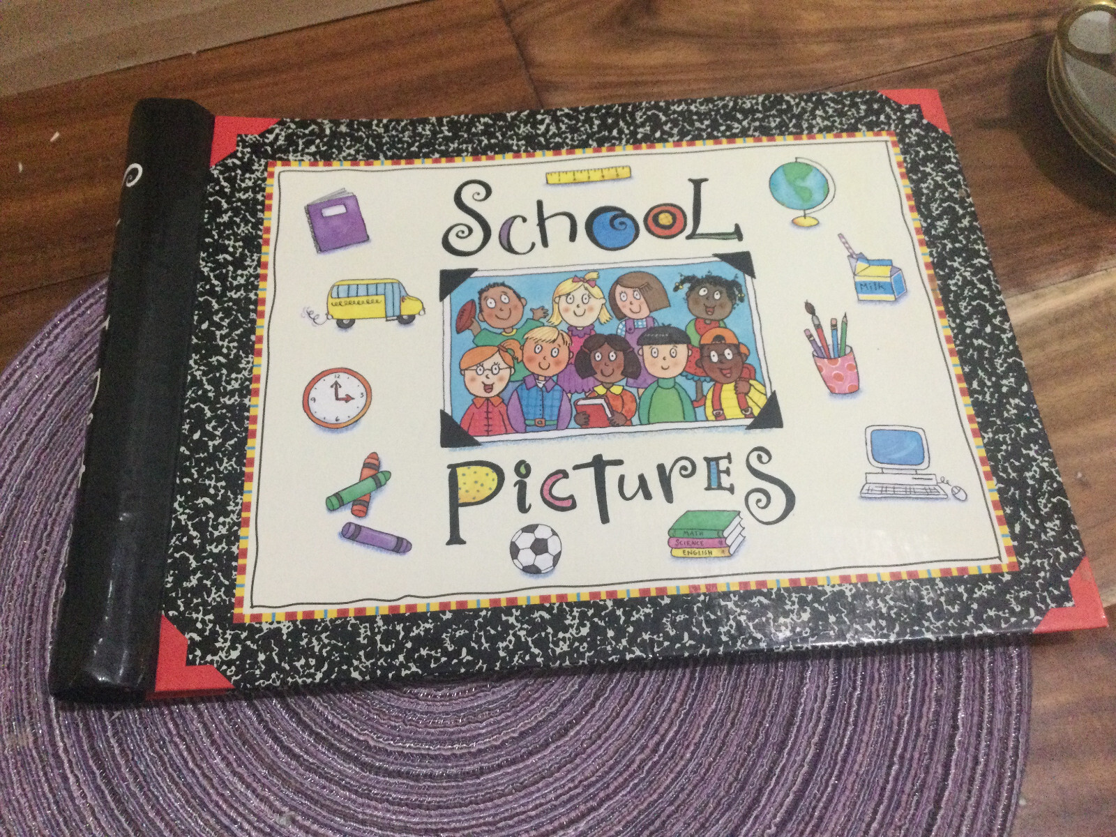 SCHOOL PICTURES Hardback BOOK by New Seasons K-8 Photo & Info pages EASY to USE!