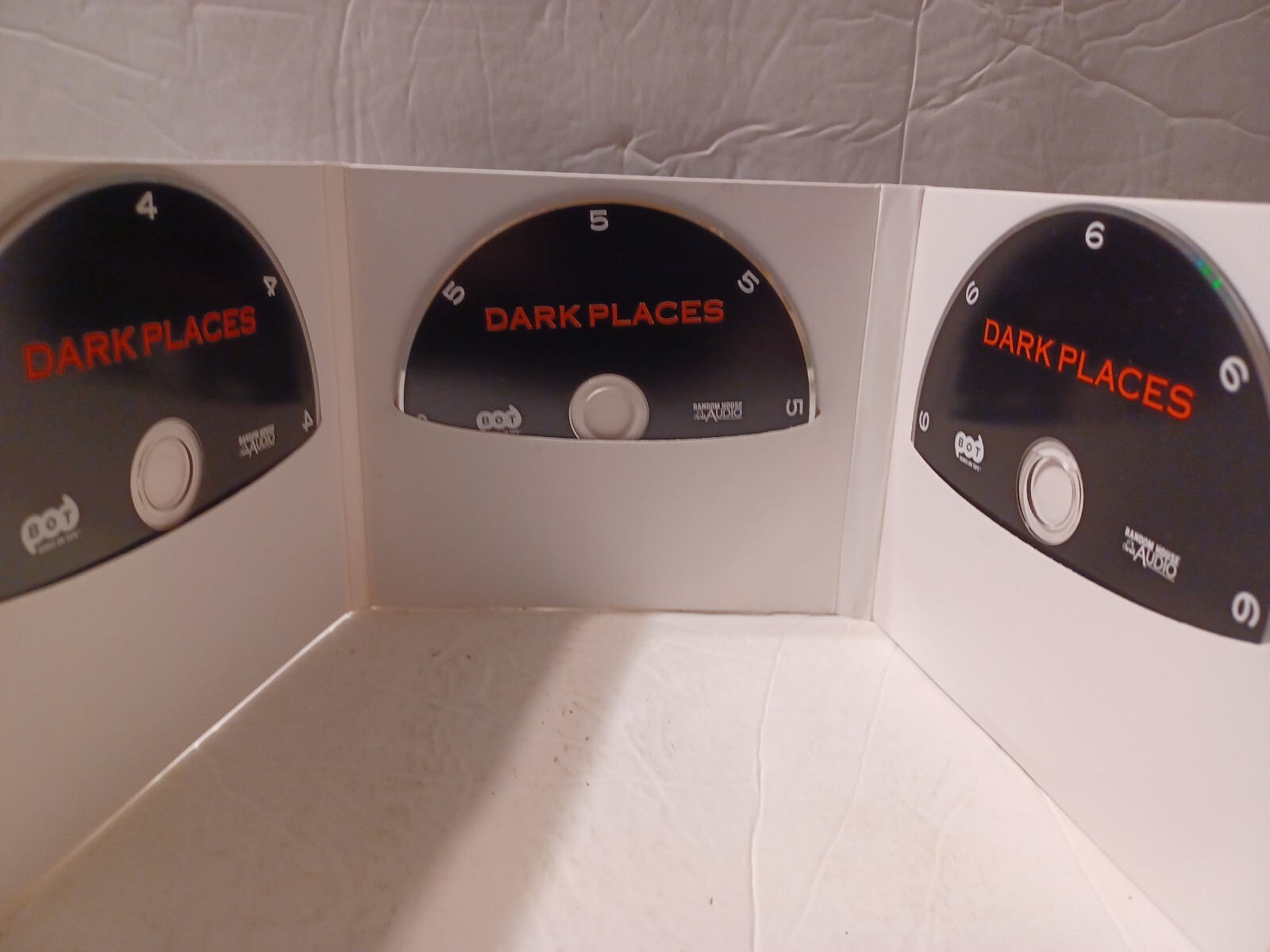 DARK PLACES — GILLIAN FLYNN — AUDIO BOOK — CD — 11 Disc Set — UNABRIDGED