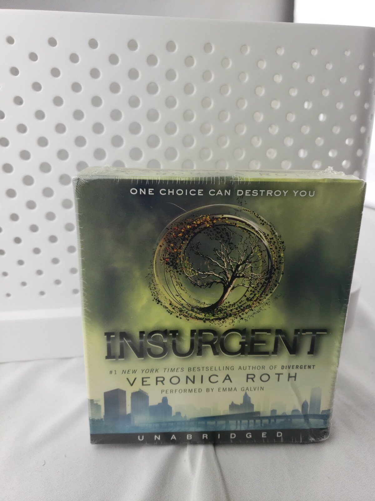 Insurgent CD by Veronica Roth (English) Compact Disc Book