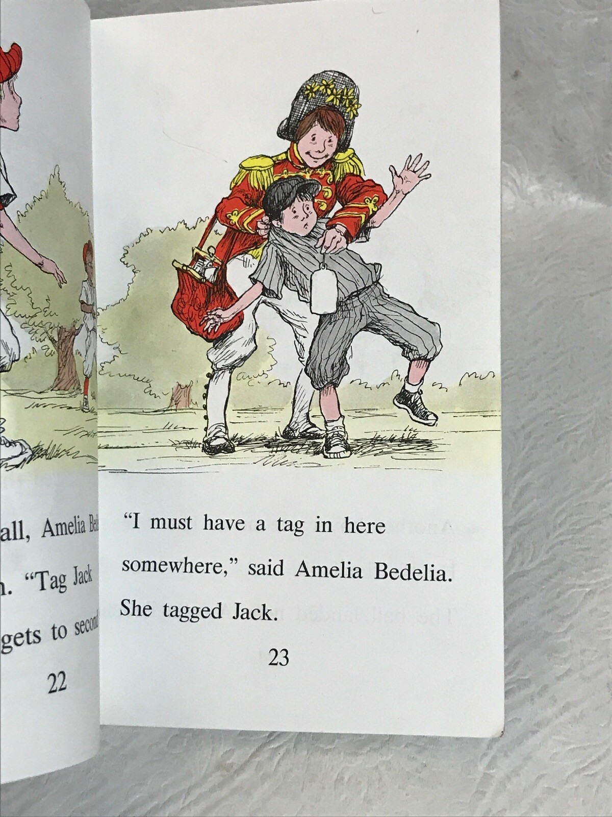 An I Can Read Peggy Parish Play Ball, Amelia Bedelia Illustrated Paperback Book