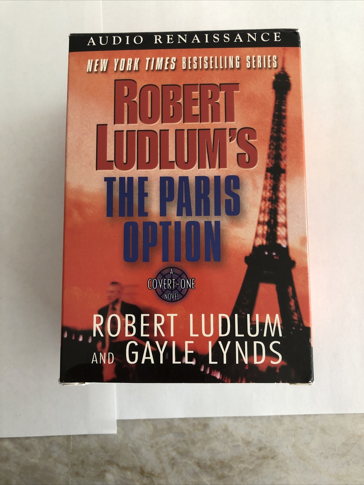 Covert-One Ser.: The Paris Option by Gayle Lynds and Robert Ludlum (2002,…
