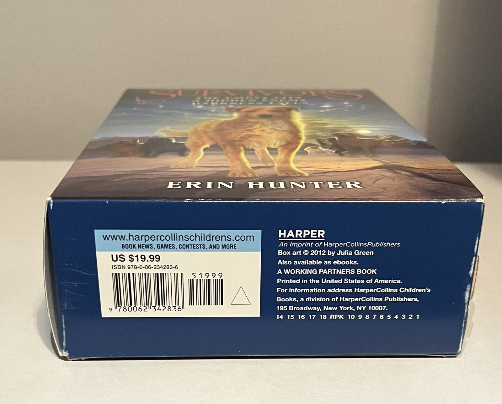 Lot of 3 ERIN HUNTER Paperback Books SURVIVORS Box Set 1 2 3