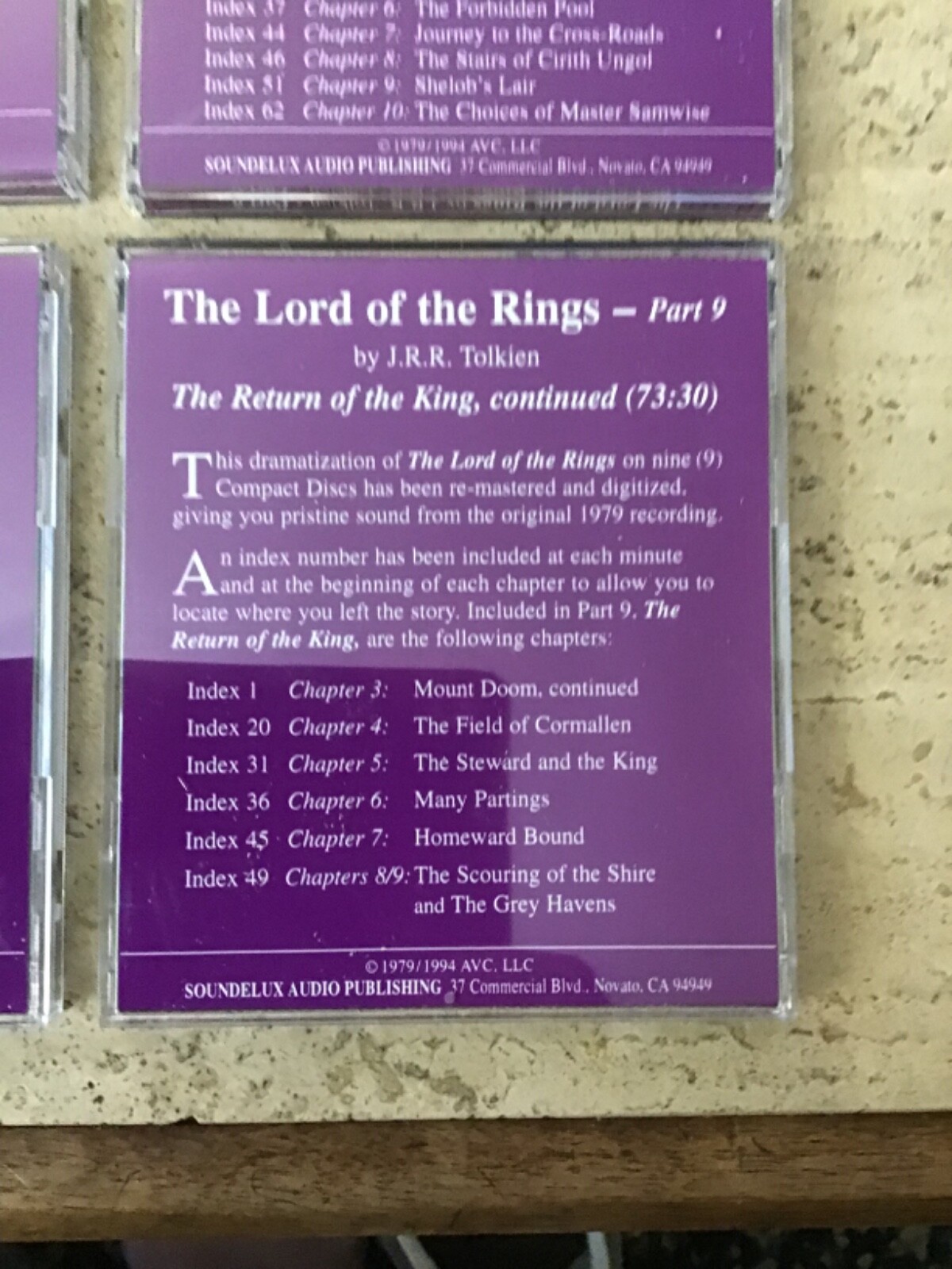 LORD OF THE RINGS JRR TOLKEIN DRAMATIZED ON 9 COMPACT DISCS IN WOOD BOX
