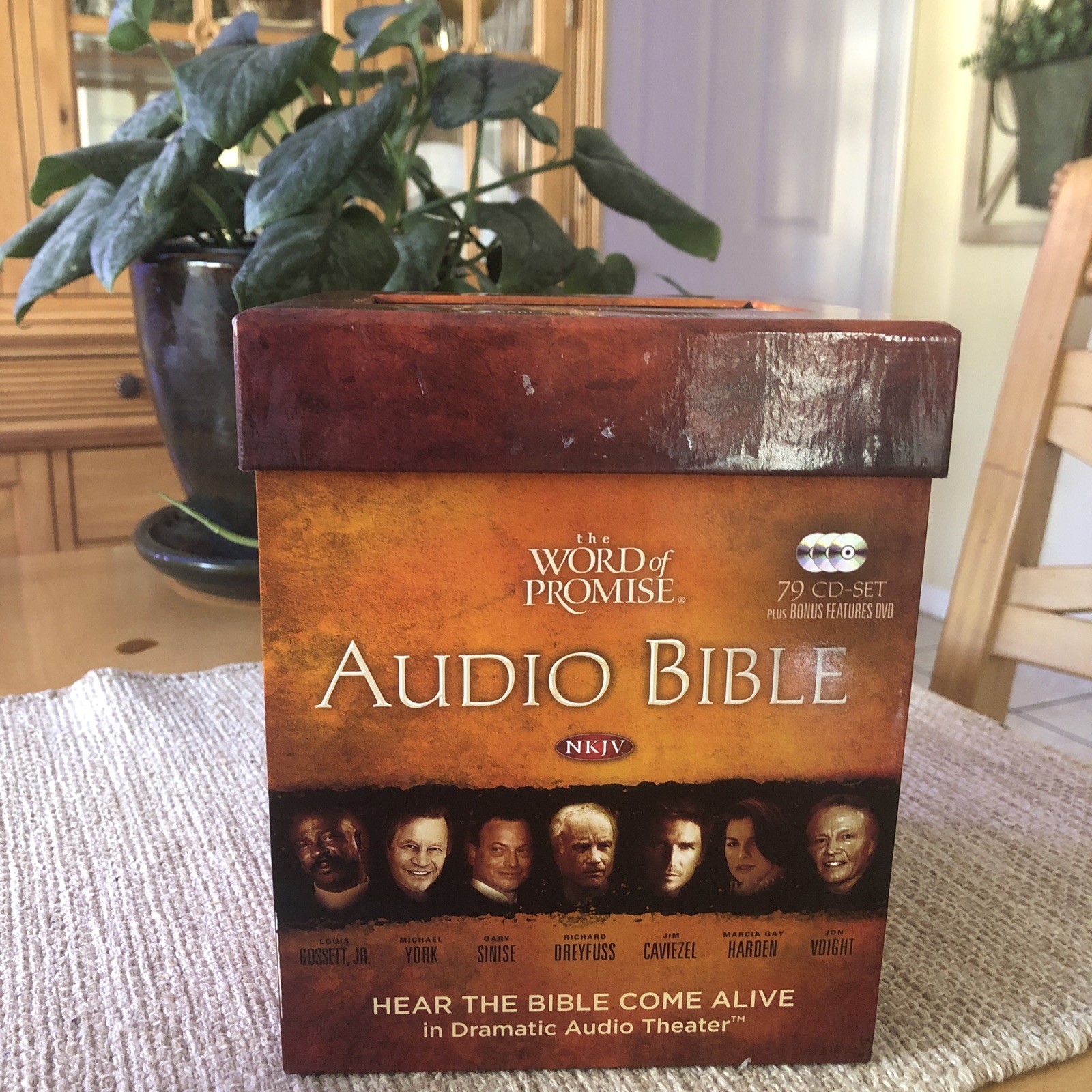 The Word of Promise NKJV Complete Audio Bible 79 CD Box Set Bonus DVD & Case