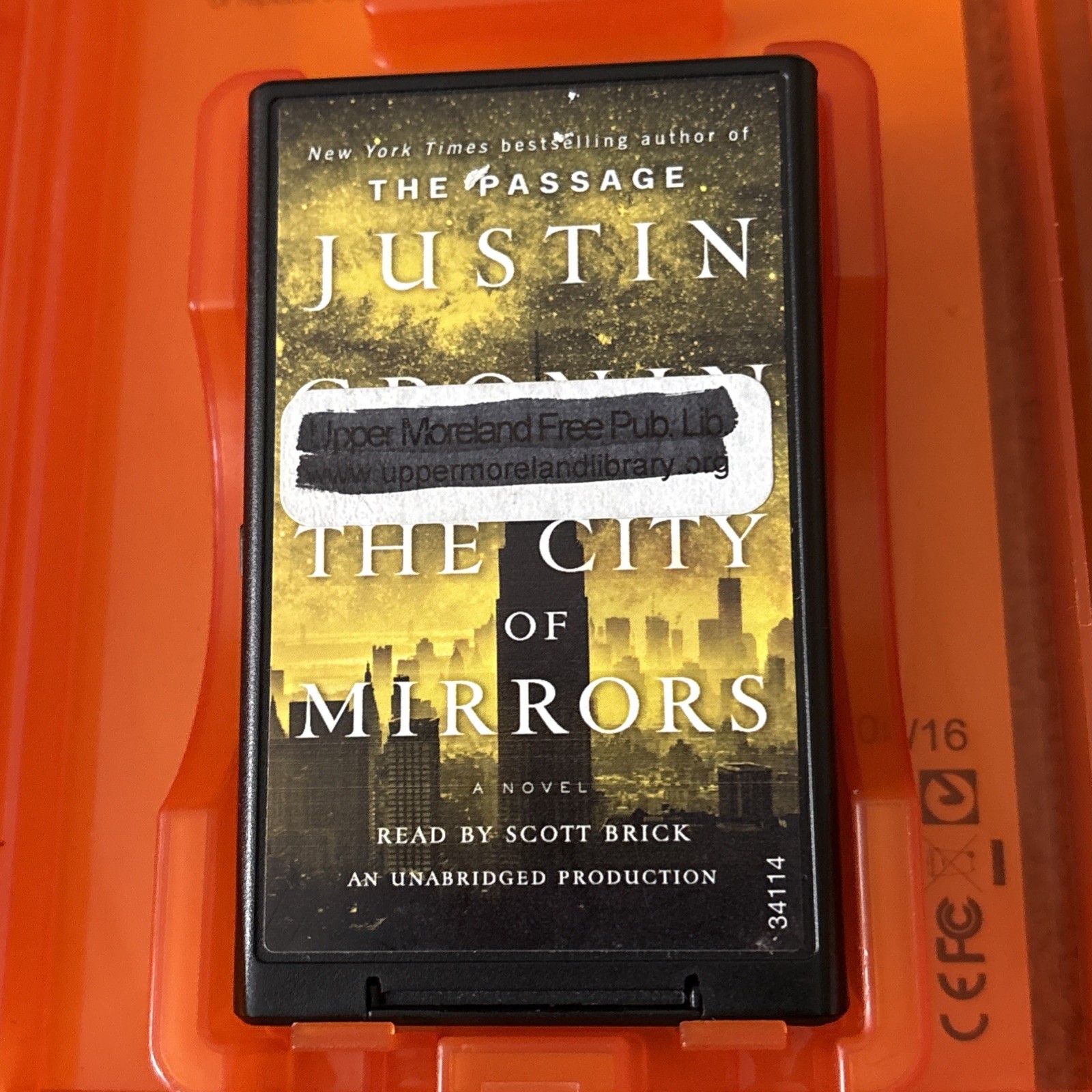 The City of Mirrors (Passage Trilogy)
