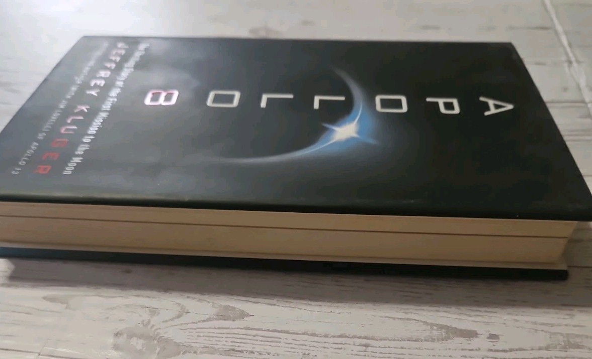 APOLLO 8 By Jeffrey Kluger 2017 Hardcover Dust Jacket
