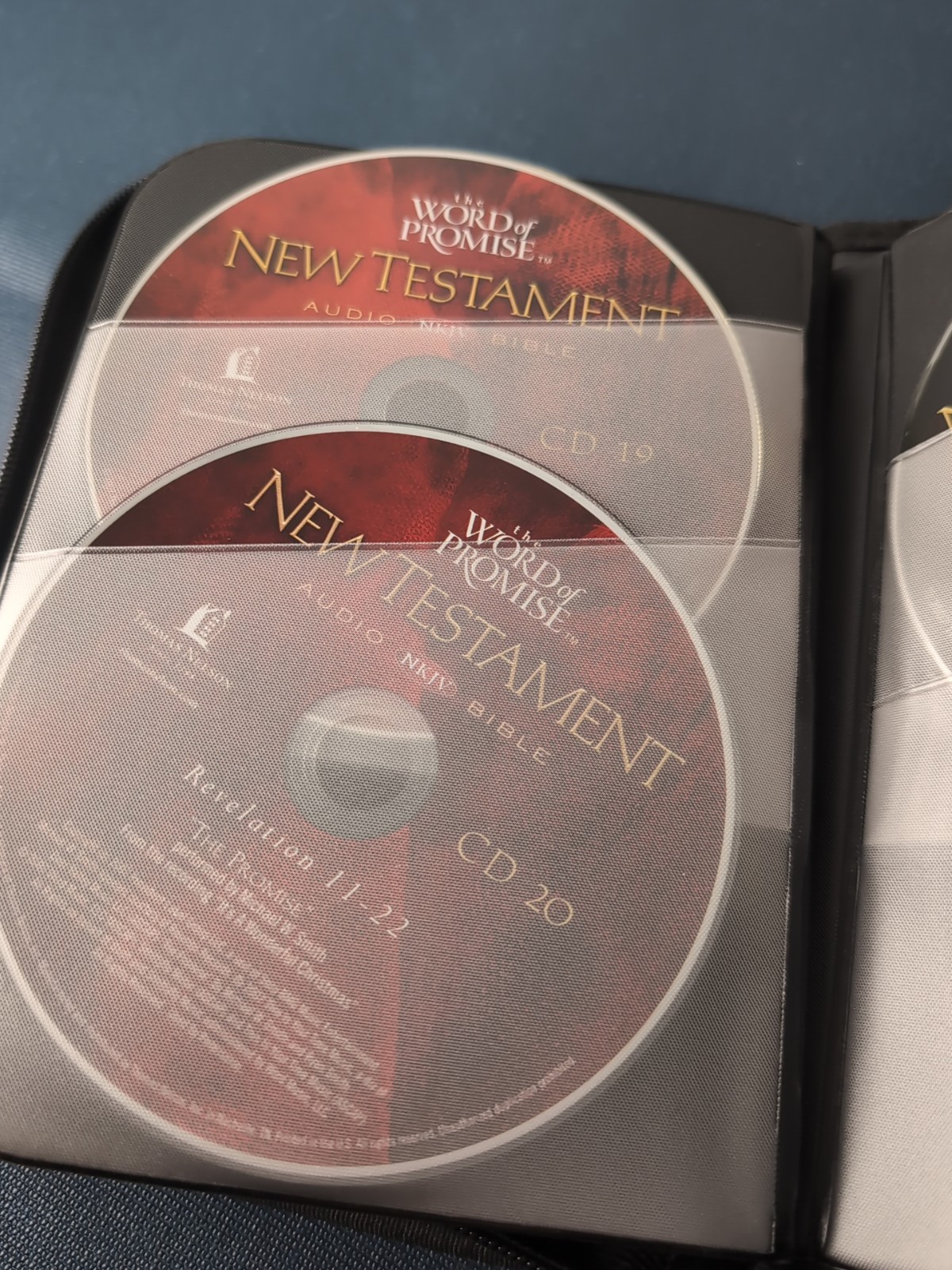 New Testament NKJV Audio Bible The Word of Promise (20 CD + 1 DVD) Set Zip Case