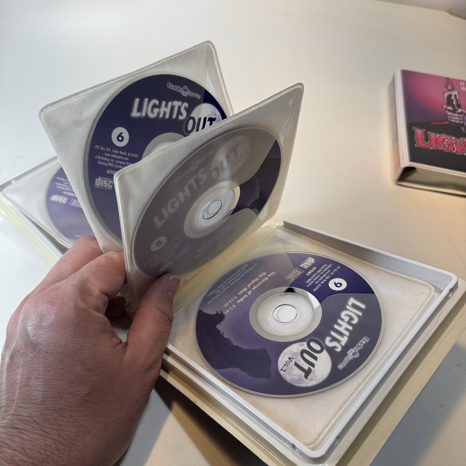 Radio Spirits LIGHTS OUT Show Volume 1 & 2 36 Episodes 18 Audio CD 18 HRS Horror