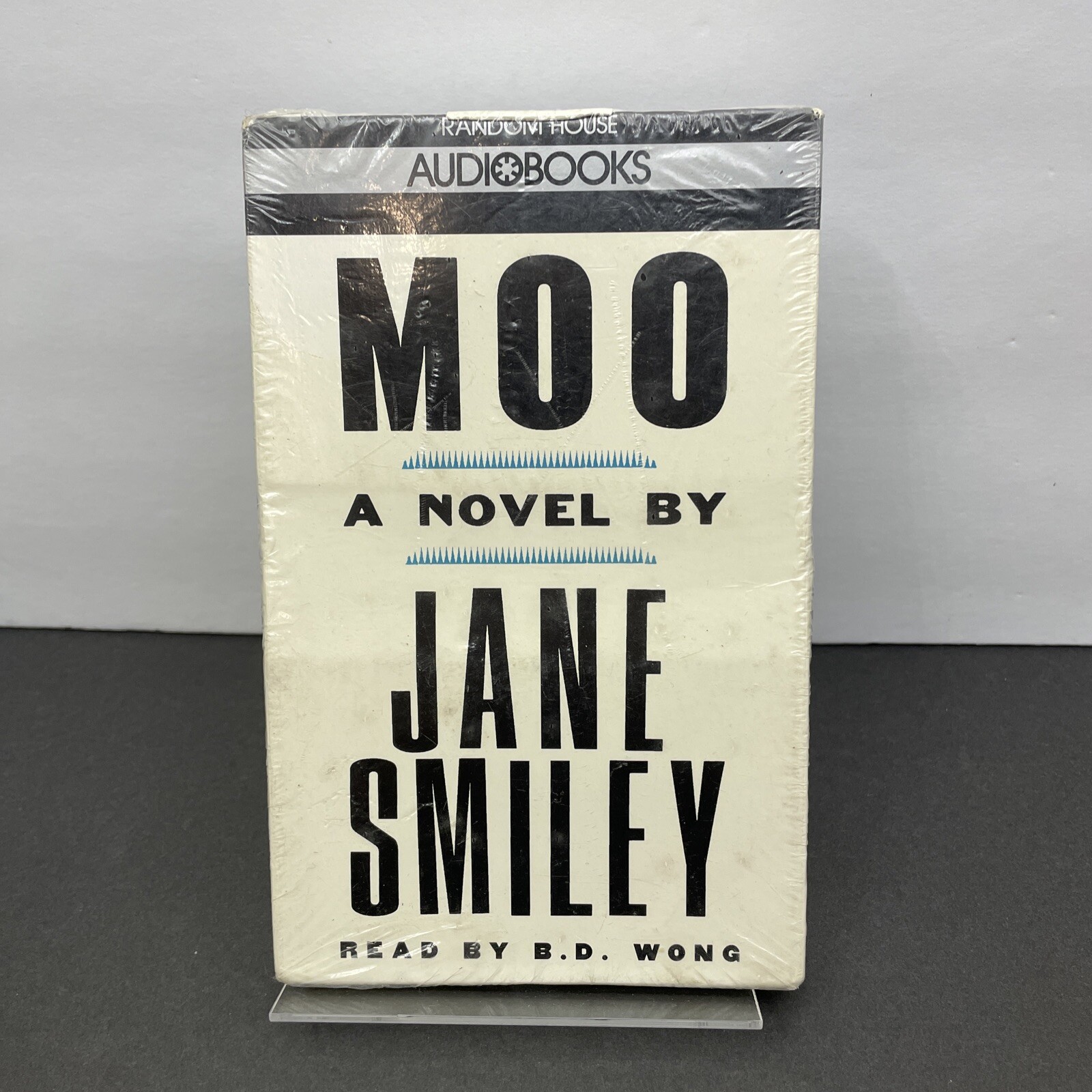 Moo by Jane Smiley (1995, Audio Cassette, Abridged edition)