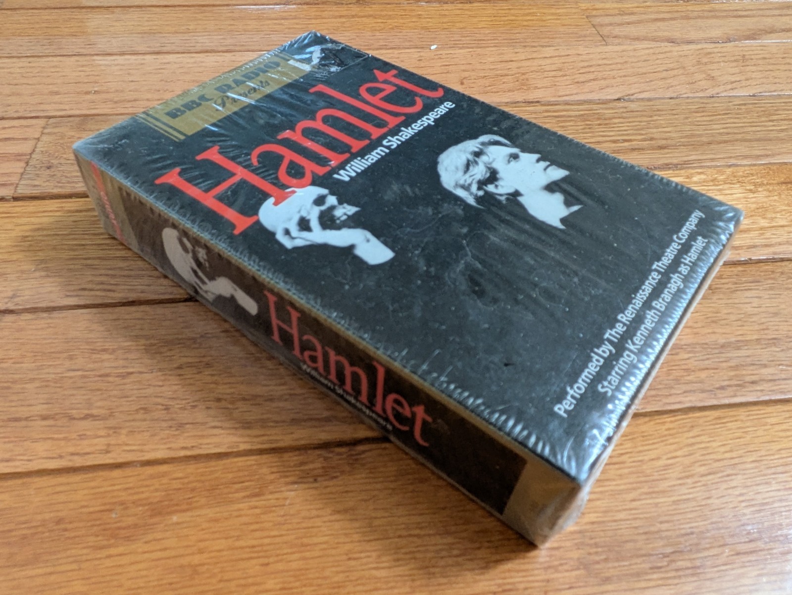 [Shakespeare audiobook] BBC Radio Presents: Hamlet [Branagh 3.5 hrs 4 cassettes]