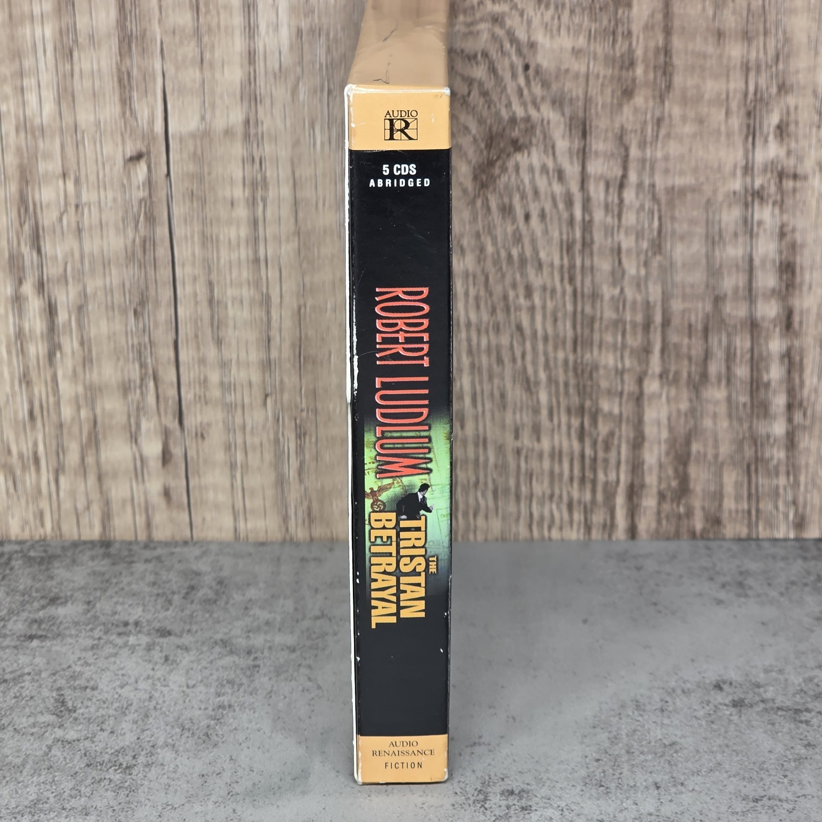 The Tristan Betrayal By Robert Ludlum Audio Book 5 CDs Read By Paul Michael