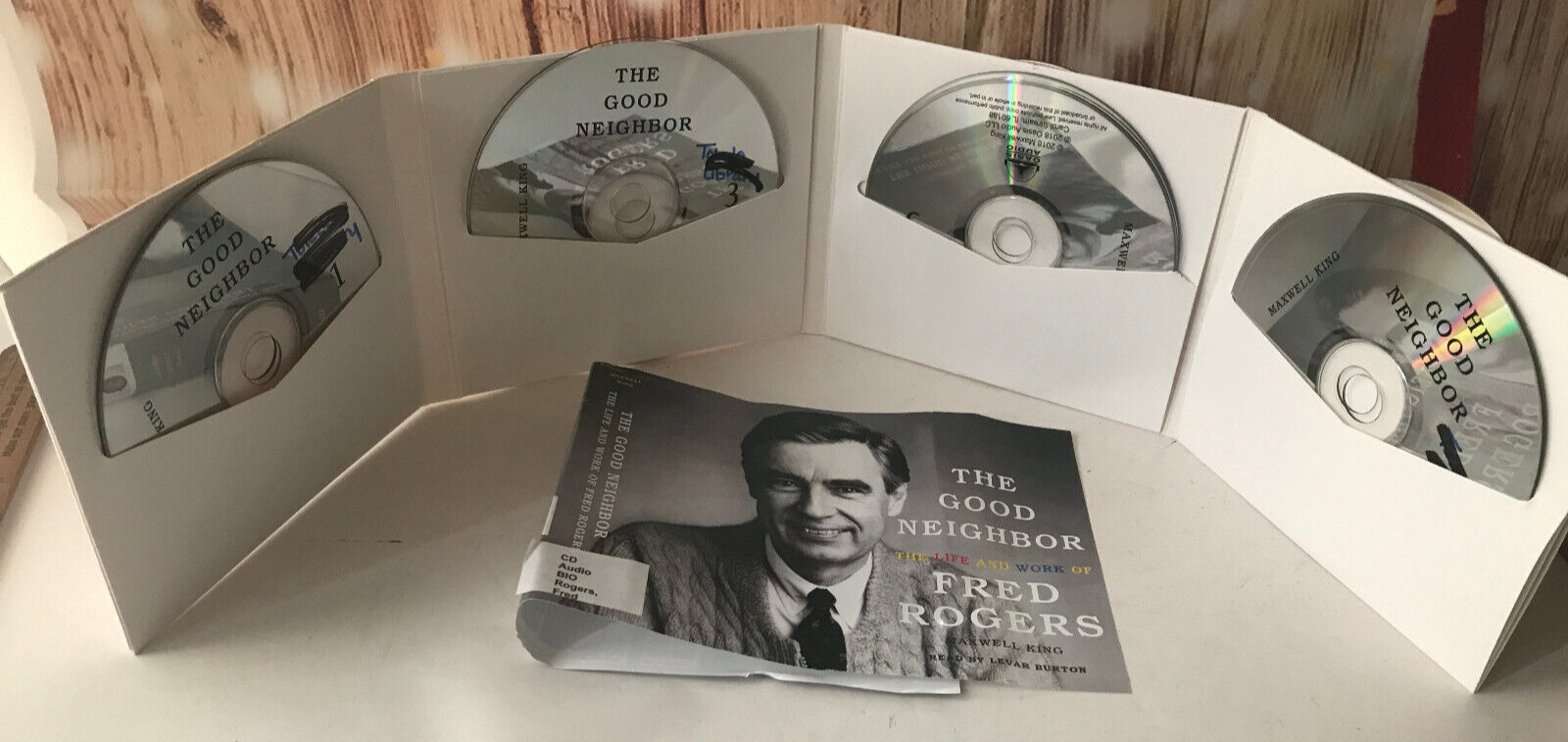 The Good Neighbor: The Life and Work of Fred Rogers (AUDIO CD)