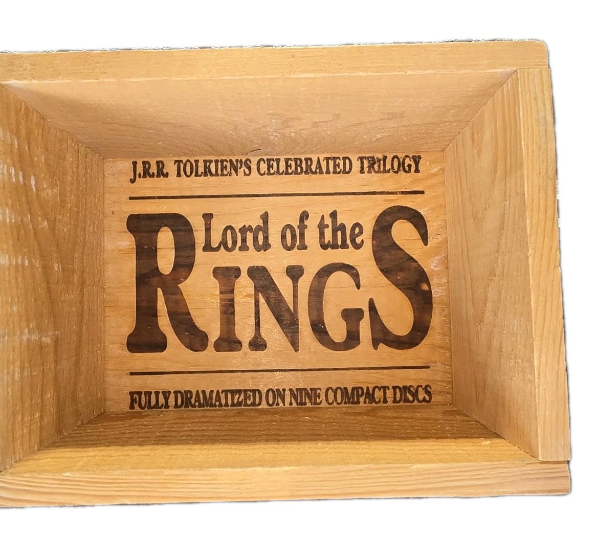 Lord of the Rings – Dramatized 9CD Set in Wooden Collector Box (Missing Disc8