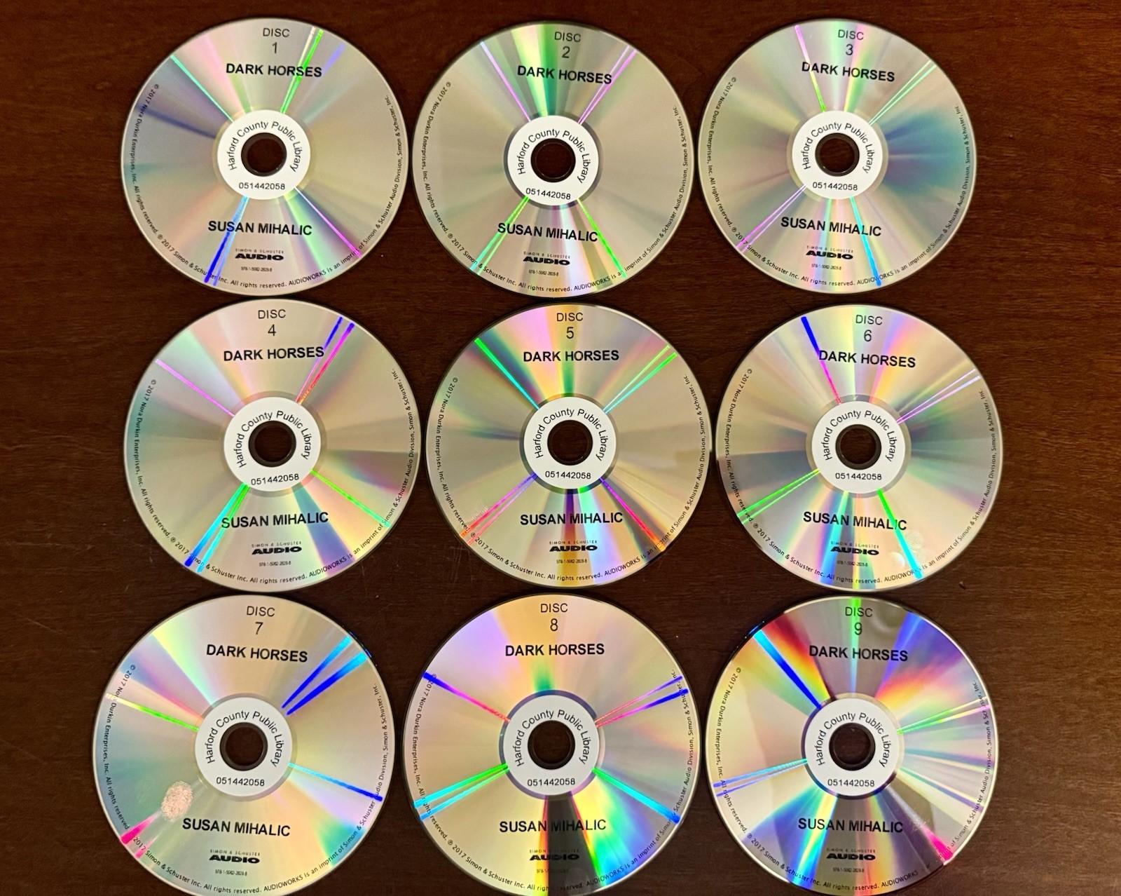Dark Horses by Susan Mihalic, 9 Guaranteed CDs, 10.5 hrs runtime, 2020 ExLibrary