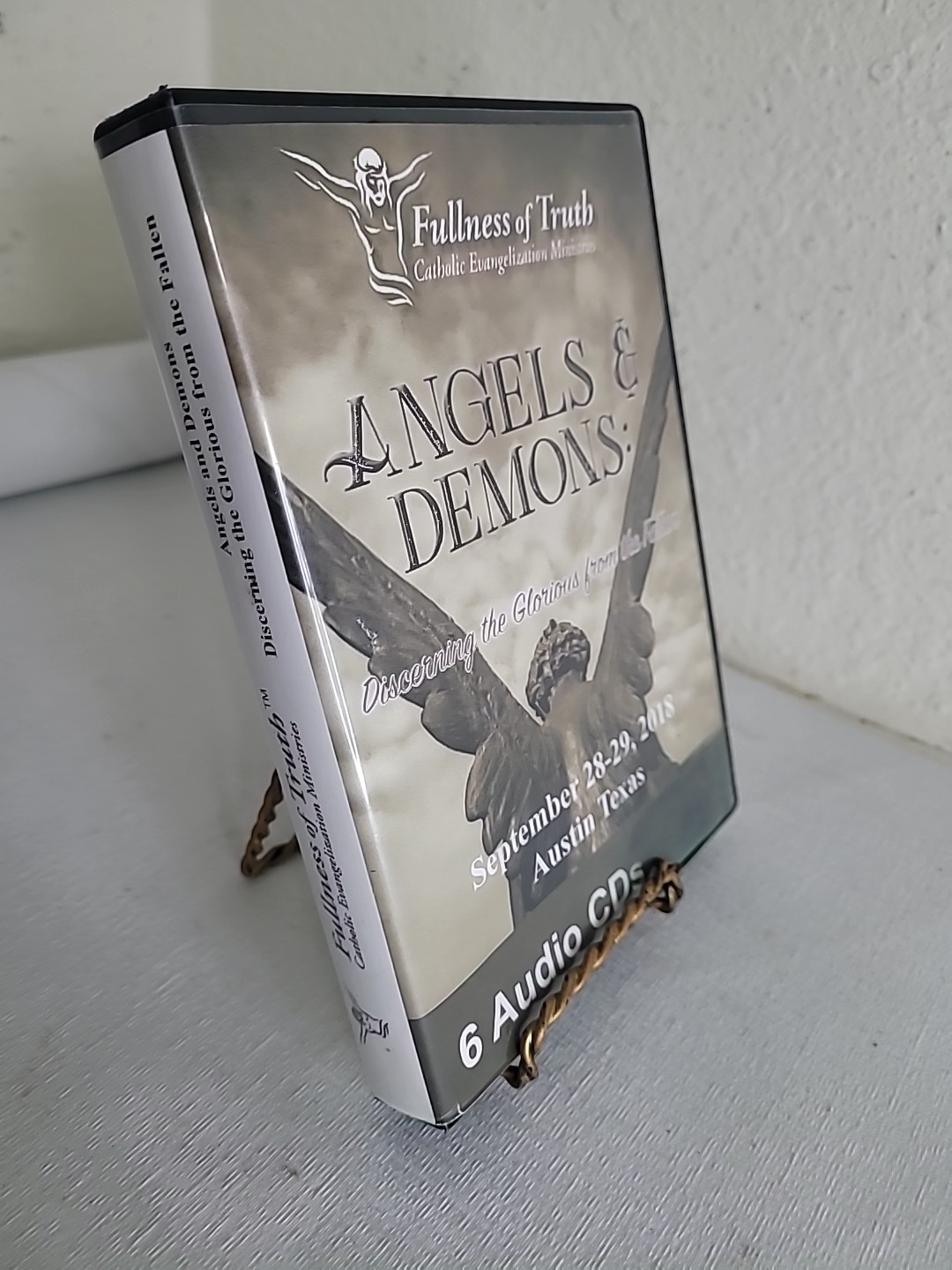 Catholic Ministries-6 Audio CDs «ANGELS & DEMONS: Discerning the Glorious From..