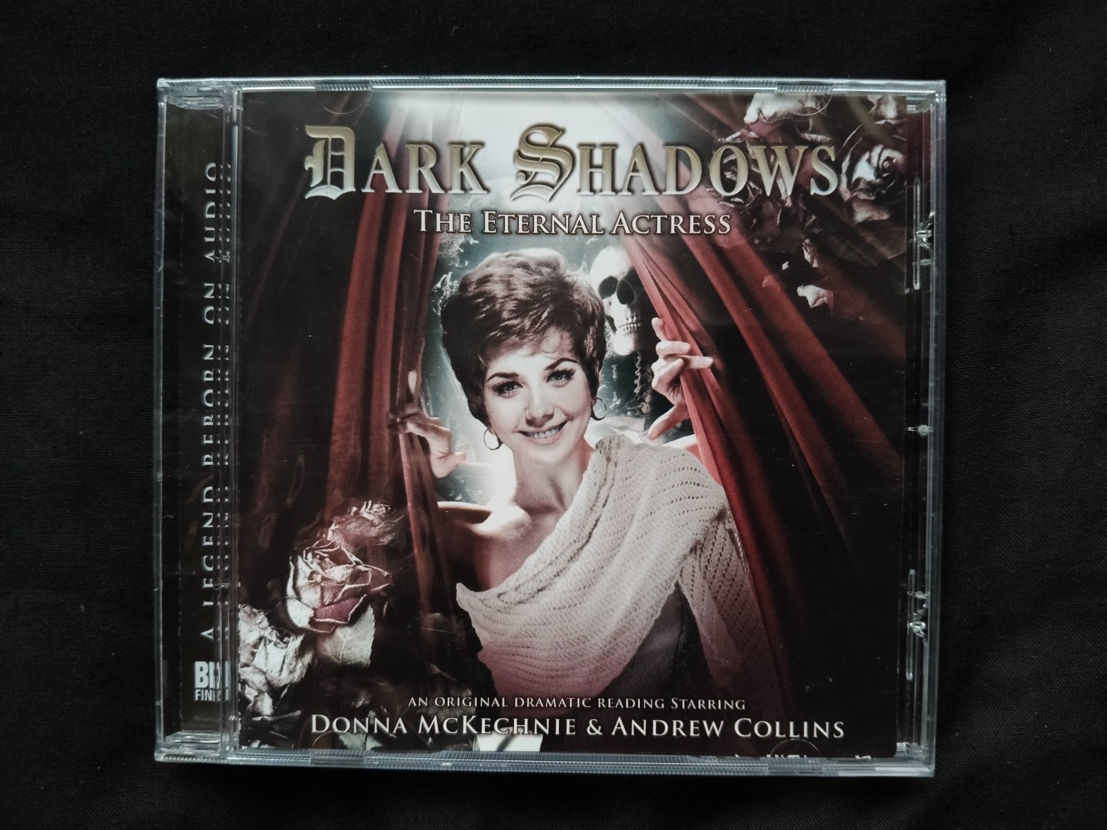DARK SHADOWS — #25 THE ETERNAL ACTRESS — NEW — BIG FINISH — OUT OF PRINT