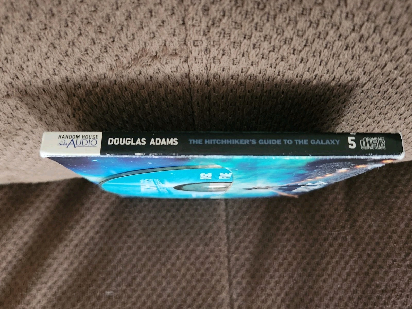 The Hitchhiker’s Guide to the Galaxy, Douglas Adams AUDIO BOOK on 5 CDs