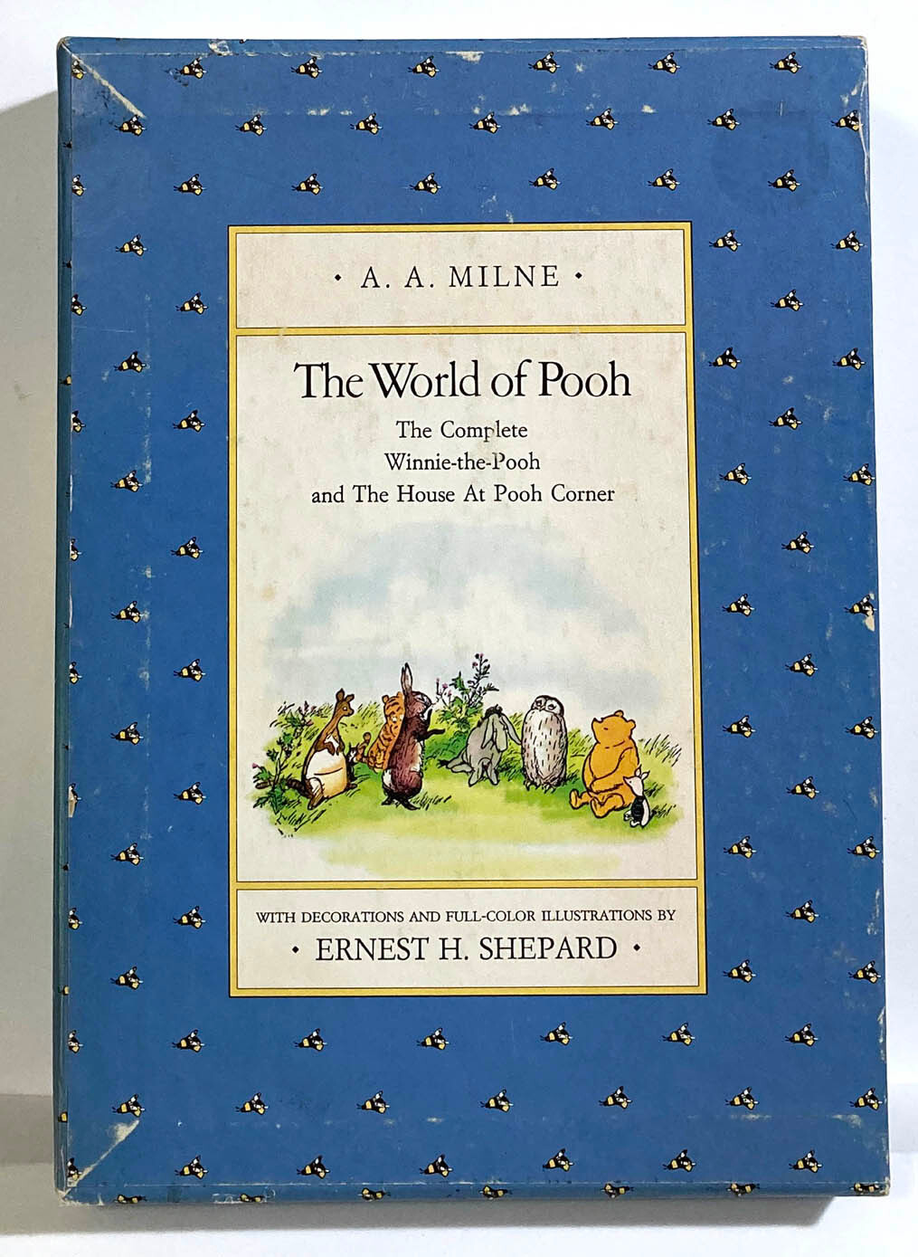 THE WORLD OF POOH by A.A. Milne 2 voL Hardcover Slipcase set CHRISTOPHER ROBIN