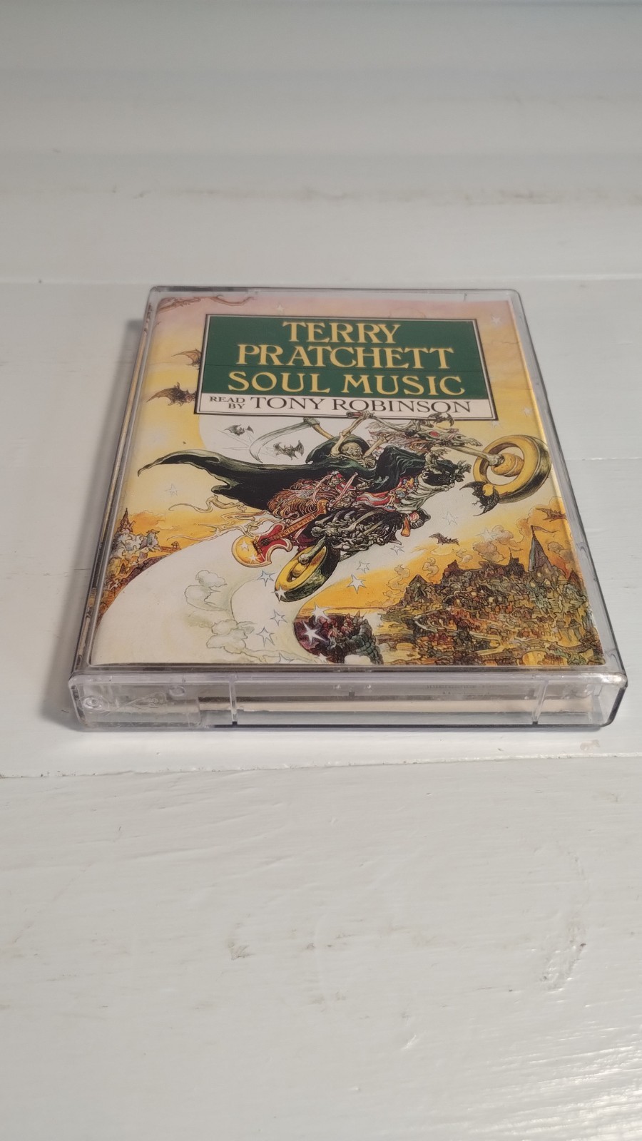 Soul Music by Terry Pratchett 1996 2 Audio cassettes read by Tony Robinson