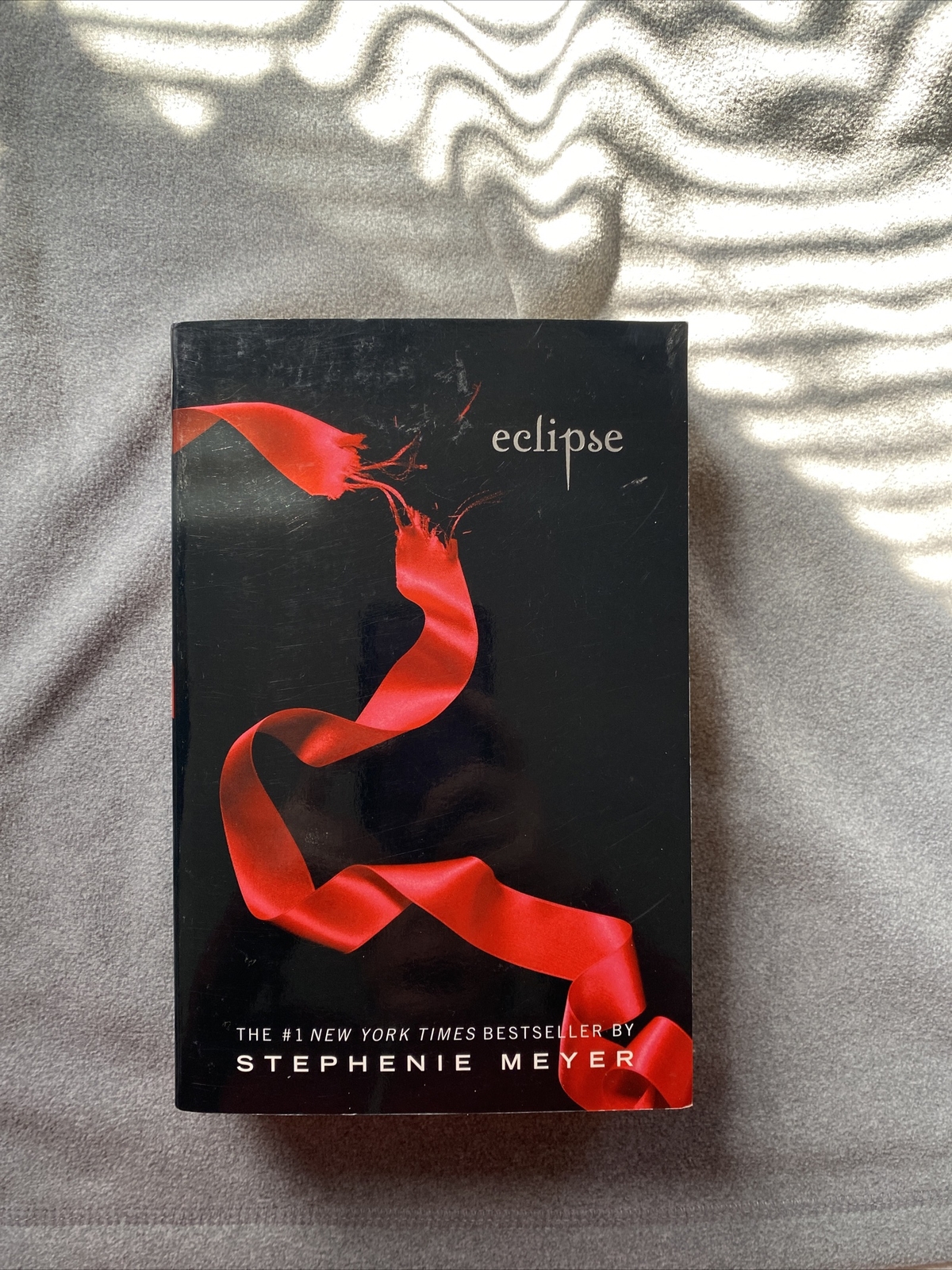 The Twilight Saga Ser.: Eclipse by Stephenie Meyer (2009, Trade Paperback)