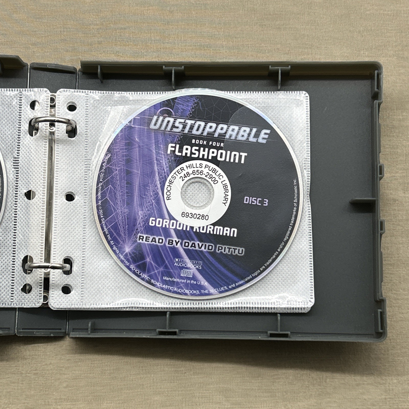 The 39 Clues: Unstoppable 4: Flashpoint (CD Audiobook 5-Disc Set) Gordon Korman