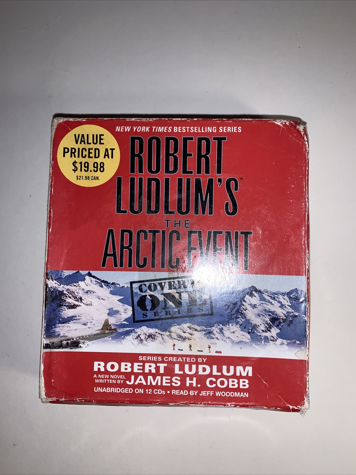 Robert Ludlum’s (TM) The Arctic Event (Covert-One series) — Audio CD — VERY GOOD