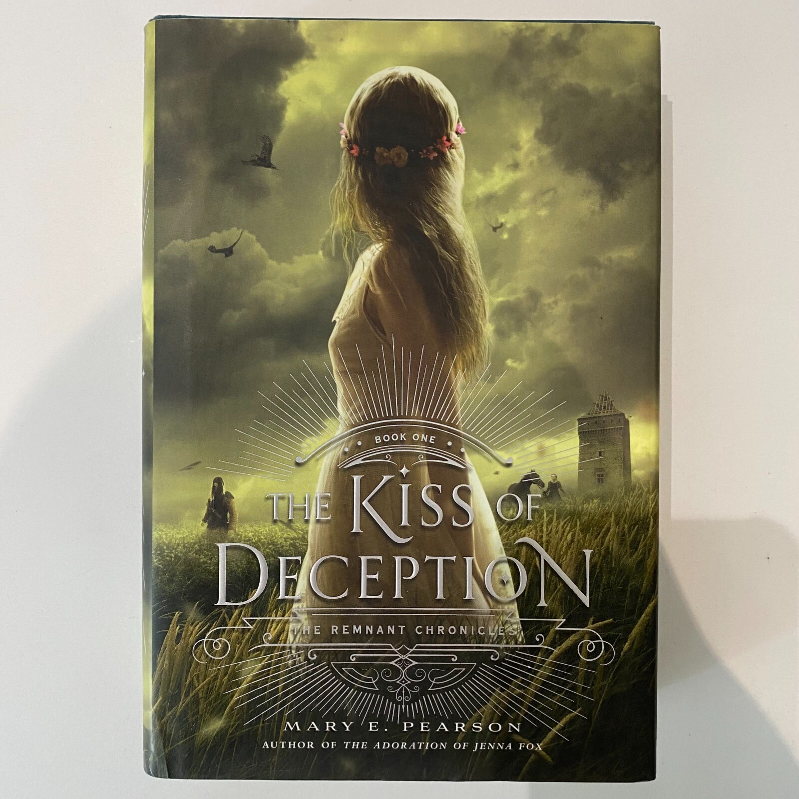 The Kiss of Deception (The Remnant Chronicles) by Pearson, Mary E Book 1