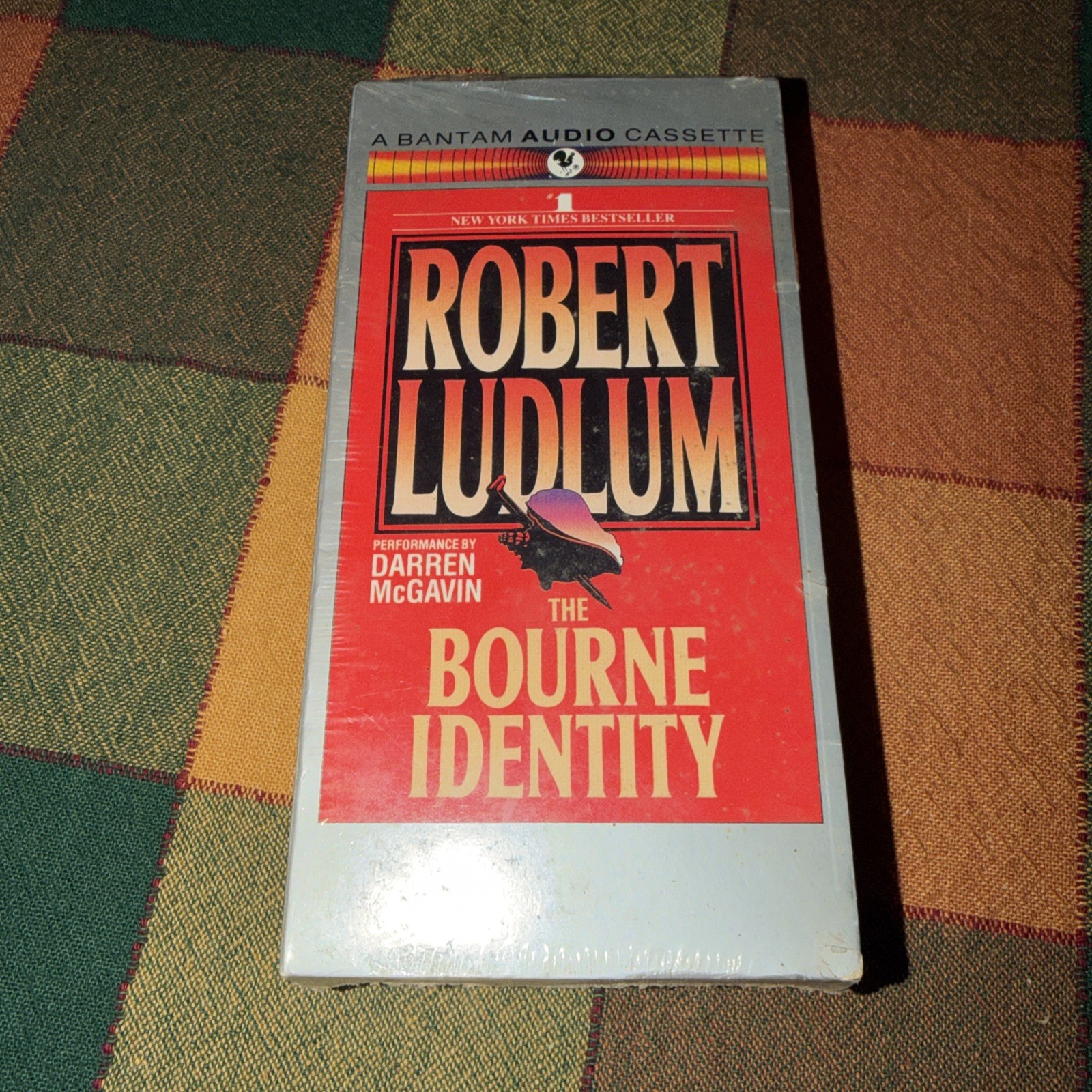 THE Bourne Identity — Robert Ludlum — Bantam Audio Tape Cassette Book 1987 RARE
