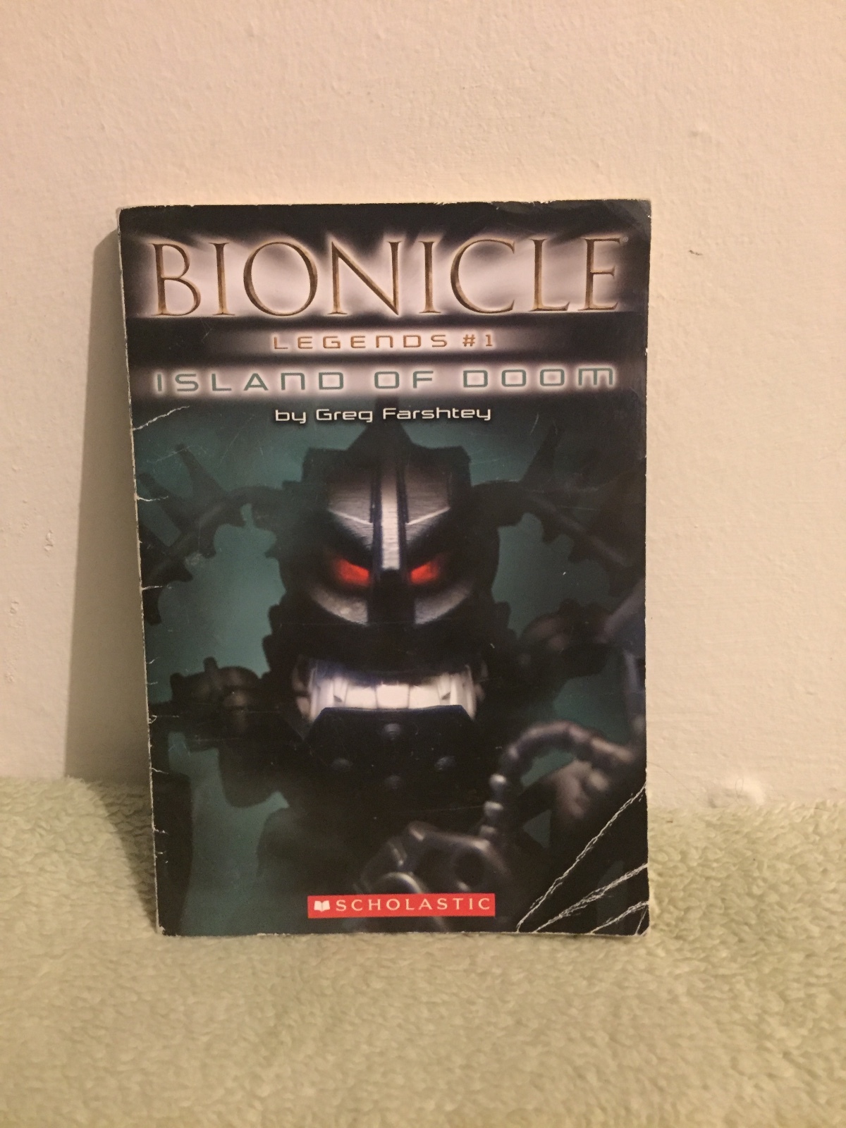 Bionicle Island Of Doom (Bionicle Legends) # 1 by Greg Farshtey PB