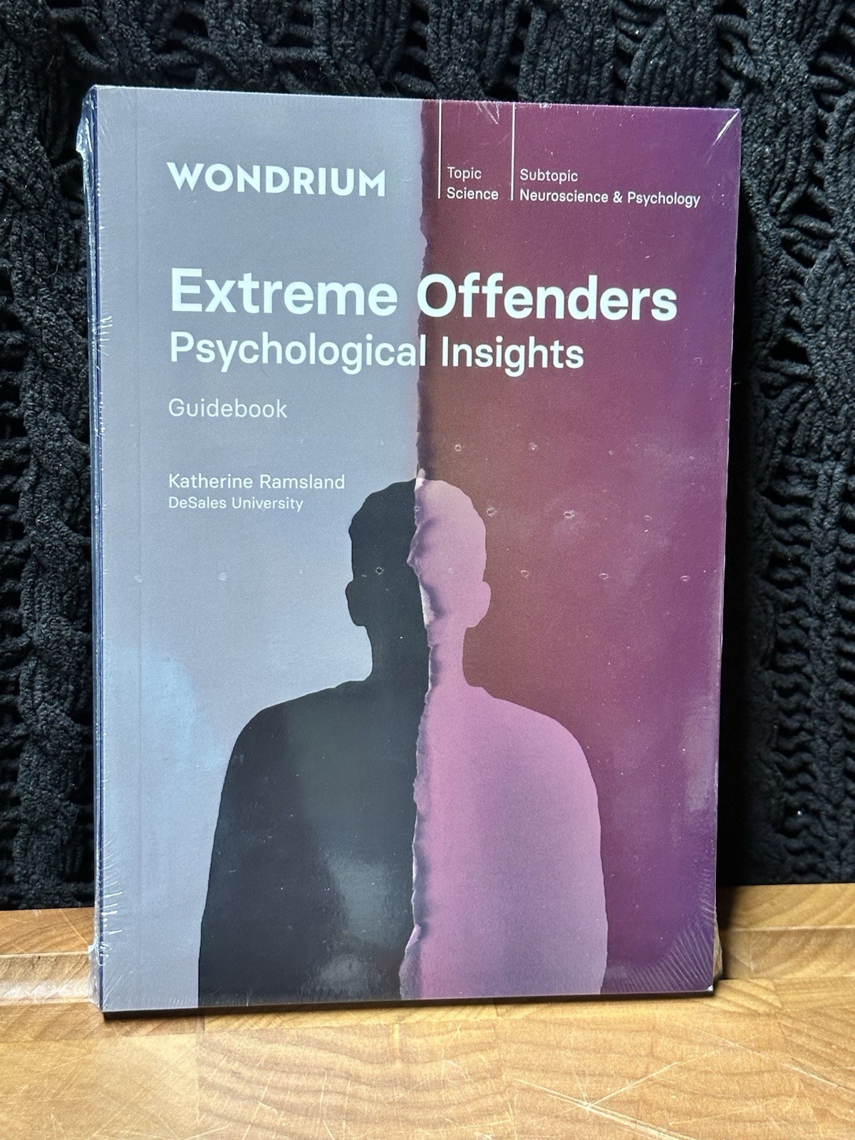 Wondrium: Extreme Offenders Psychological Insights DVD & Guidebook -NEW & SEALED