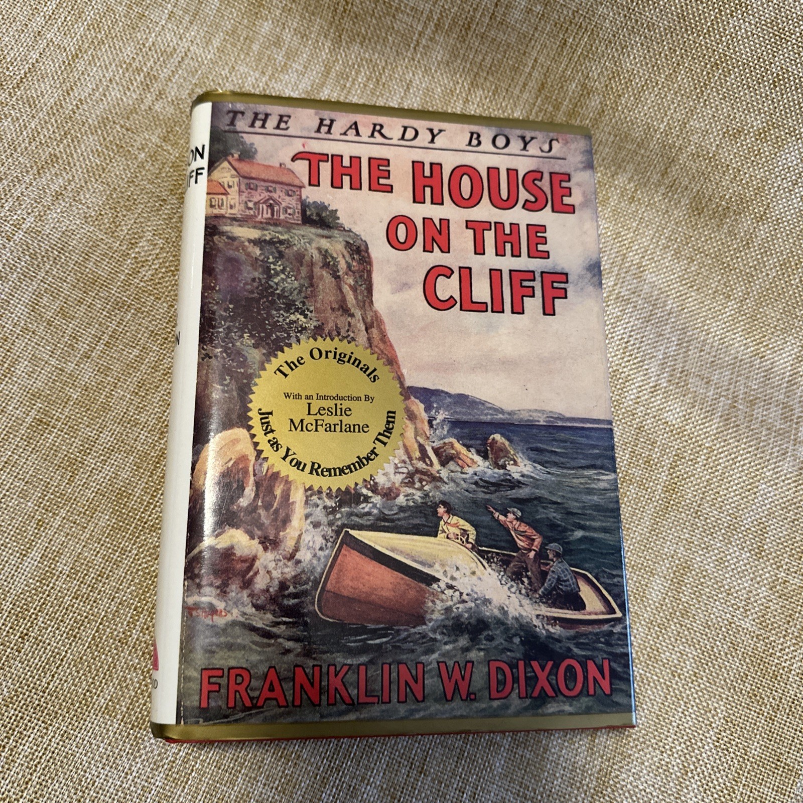 Applewood Hardy Boys House on the Cliff #2 by Franklin W. Dixon