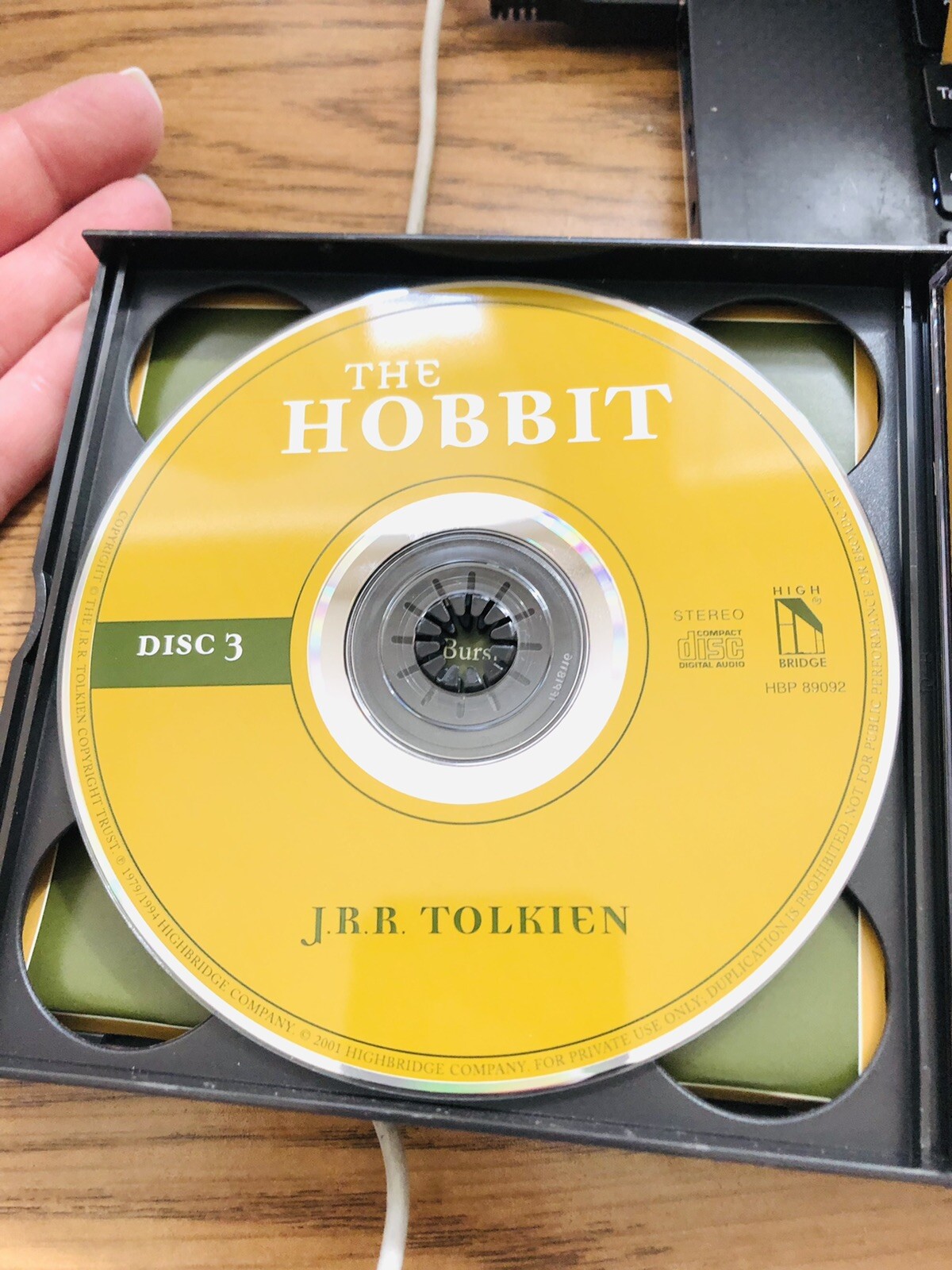 THE HOBBIT by J.R.R. TOLKIEN, 2001 Highbridge 4x Audio CDs 4 1/2 hours-SLIPCOVER
