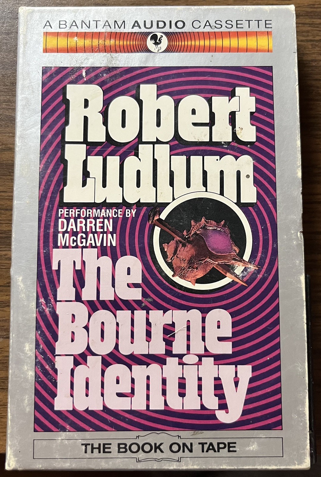 Bantam Audio Robert Ludlum The Bourne Identity Audiobook Cassette 1989