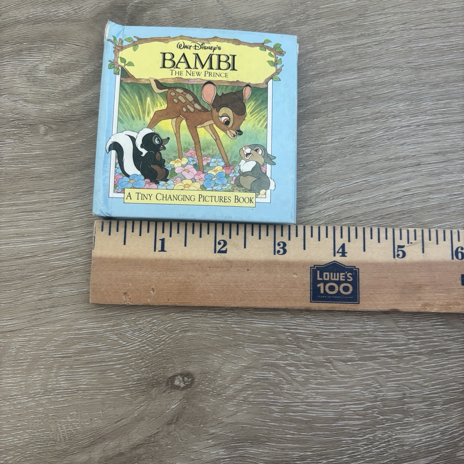 Disney Bambi The New Prince Tiny Changing Pictures Mini Book VTG 1994 Rare 3.5”