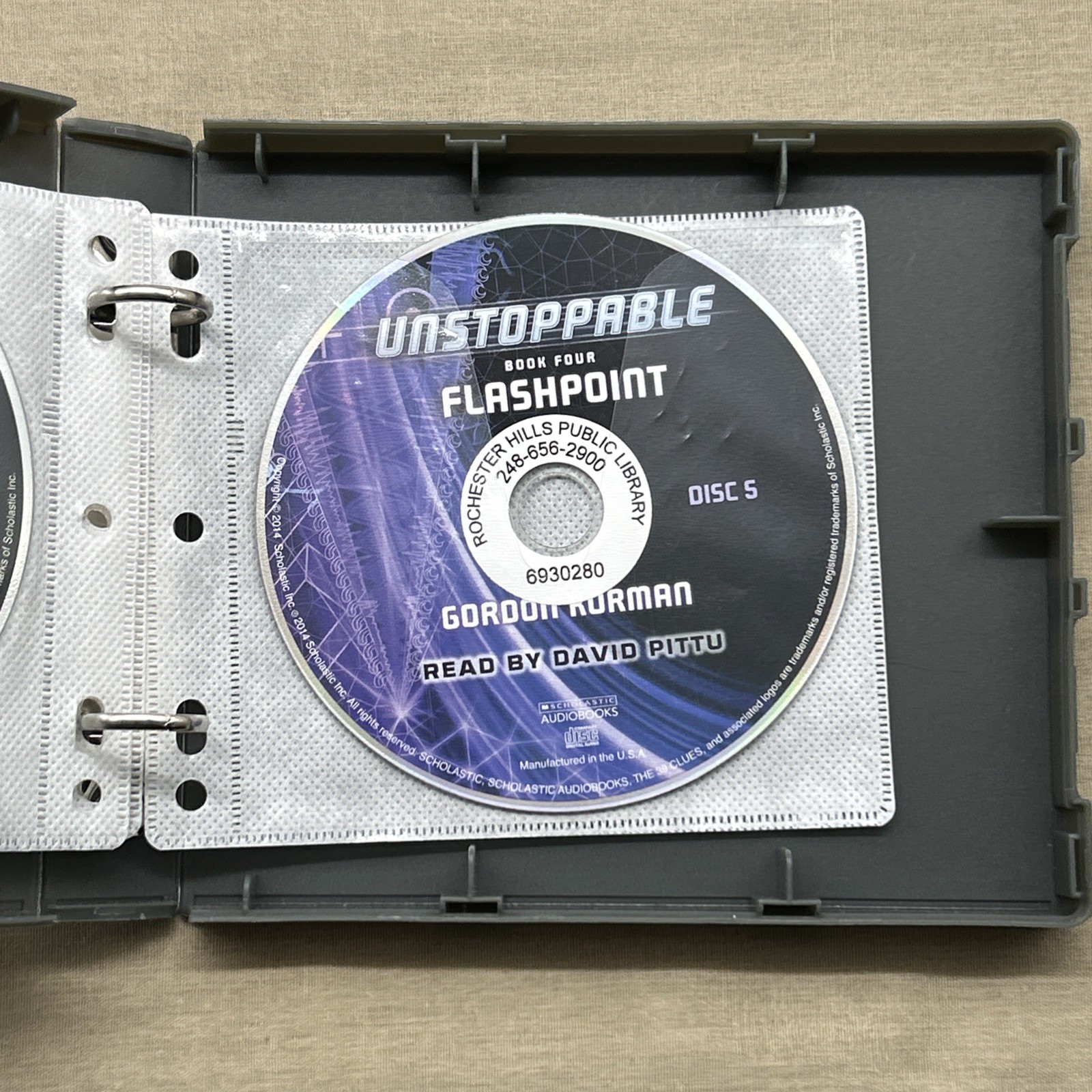 The 39 Clues: Unstoppable 4: Flashpoint (CD Audiobook 5-Disc Set) Gordon Korman