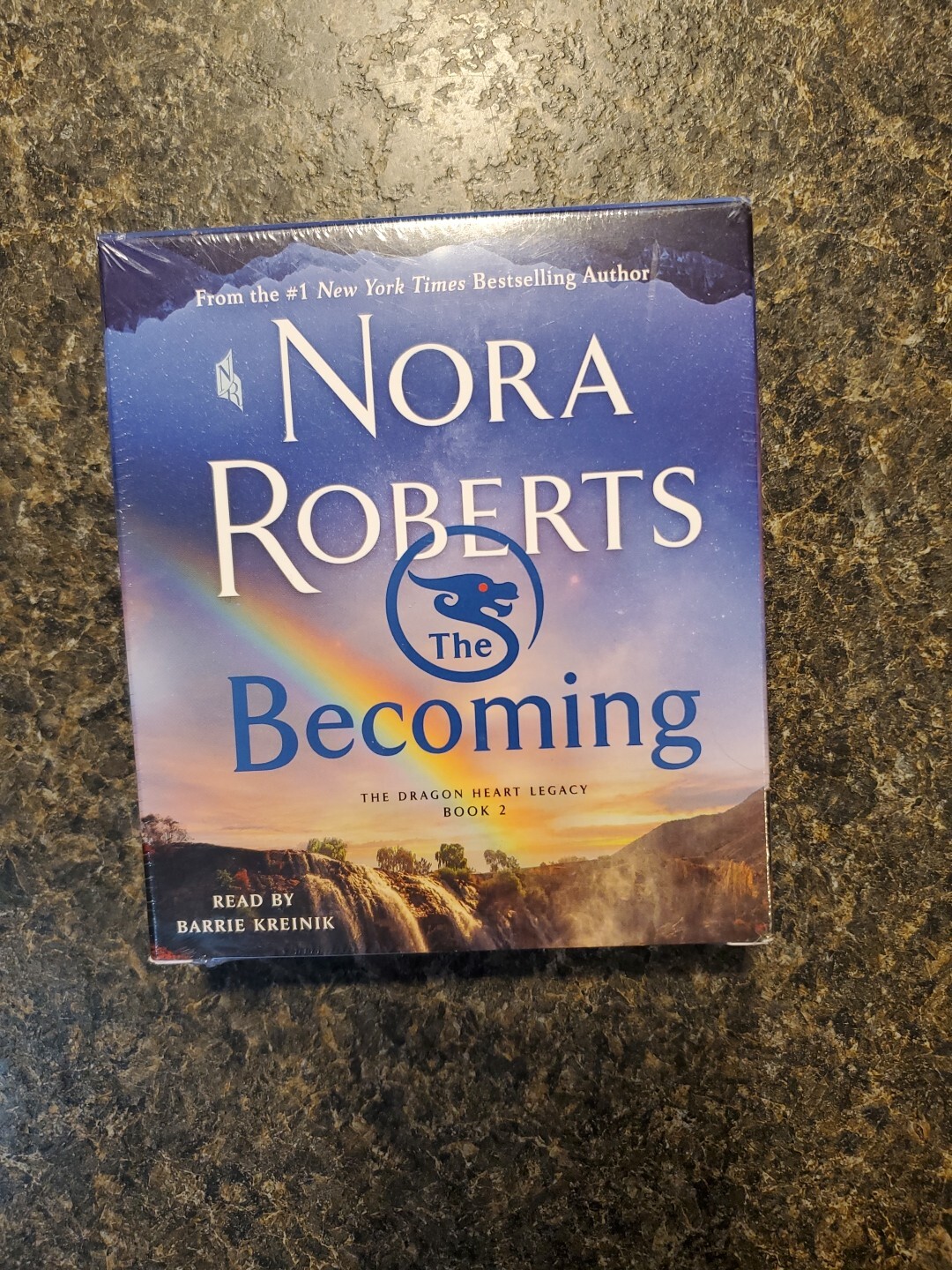 The Becoming: The Dragon Heart Legacy, Book 2 by Nora Roberts (English) Compact