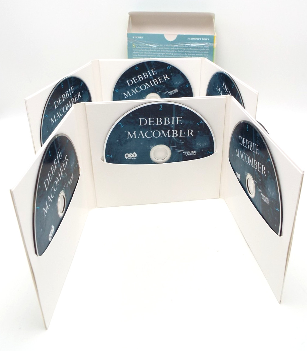 Silver Linings: A Rose Harbor Novel by Debbie Macomber — Audio CD — Very Good