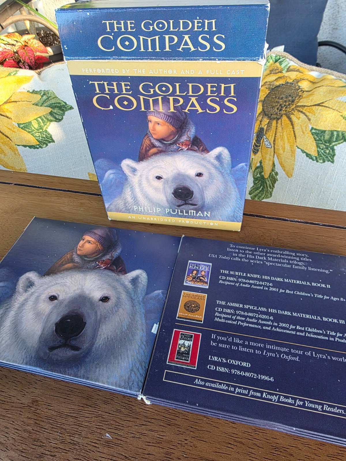 THE GOLDEN COMPASS by Philip Pullman 9-CD Unabridged Audiobook 2004
