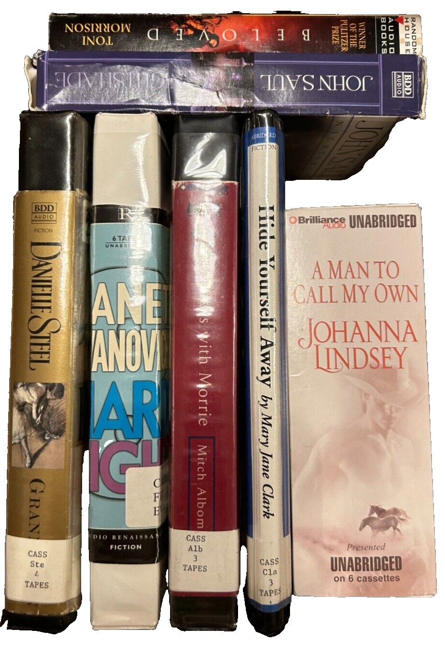 Lot of 7 Audio Cassette Books John Saul Johanna Lindsey Mary Jane Clark +4