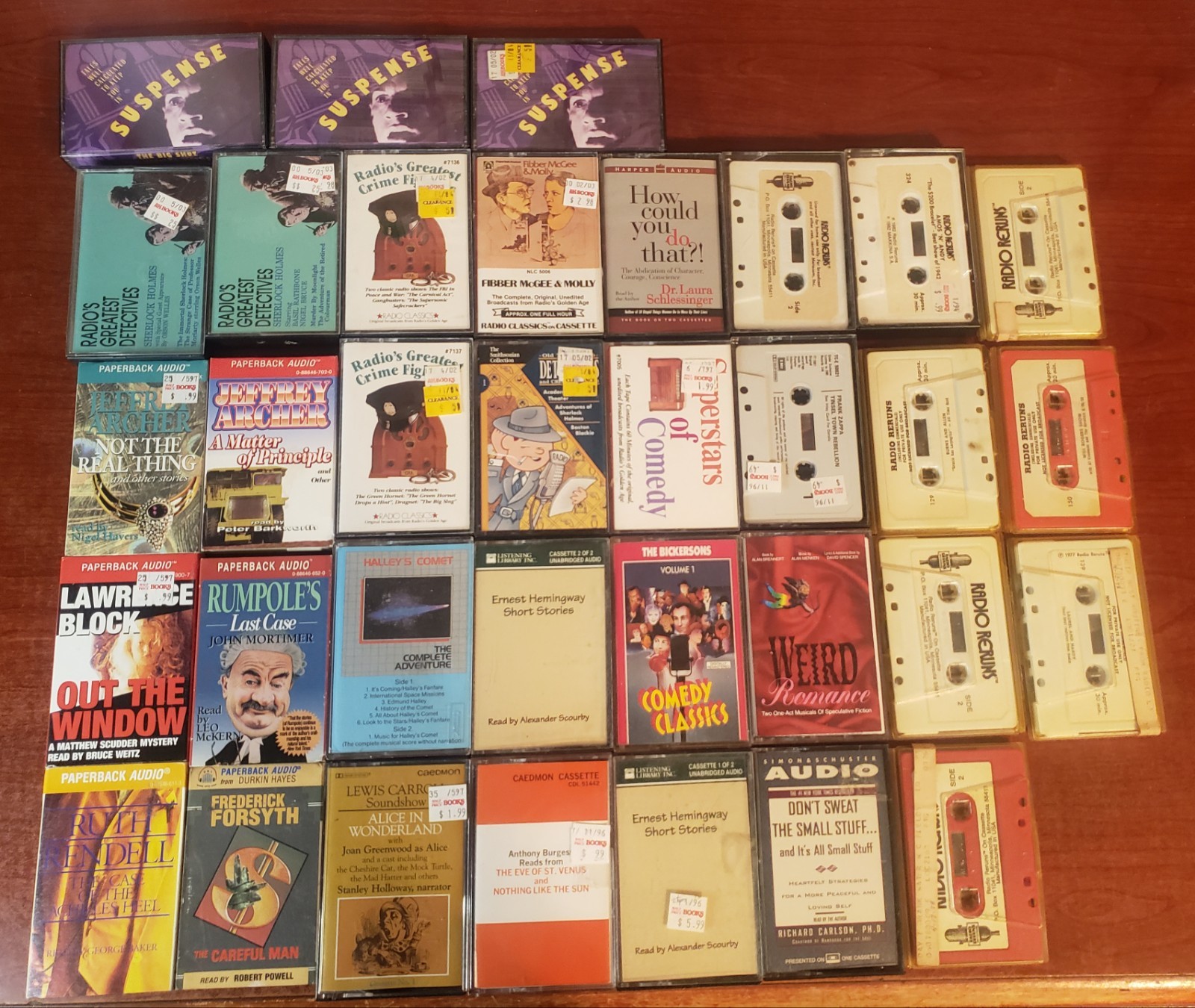 PAPERBACK AUDIO BOOKS CASSETTE TAPE MIX (LOT OF 34)