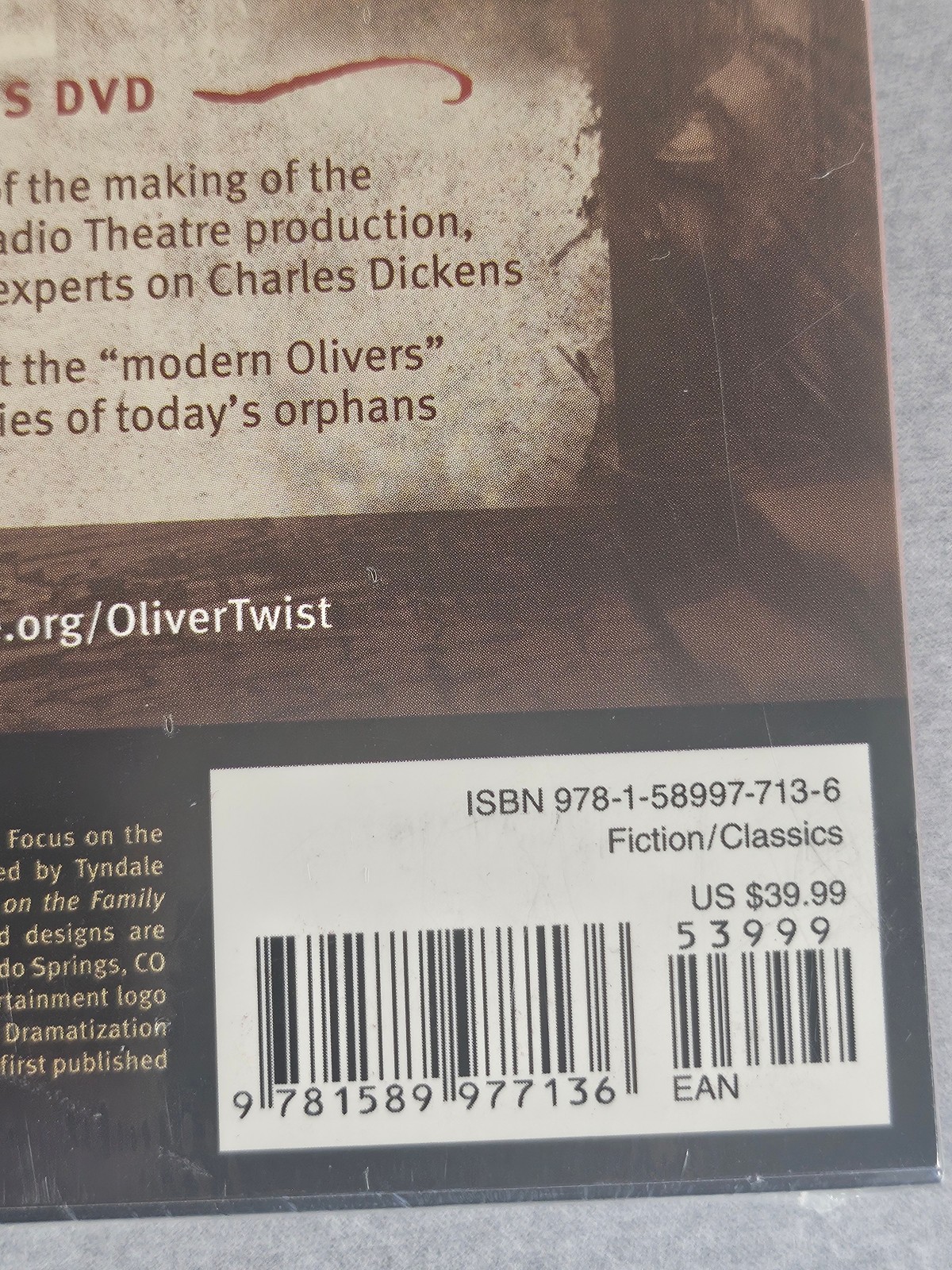 Oliver Twist by Charles Dickens Radio Theater Focus On The Family 5 Disk New